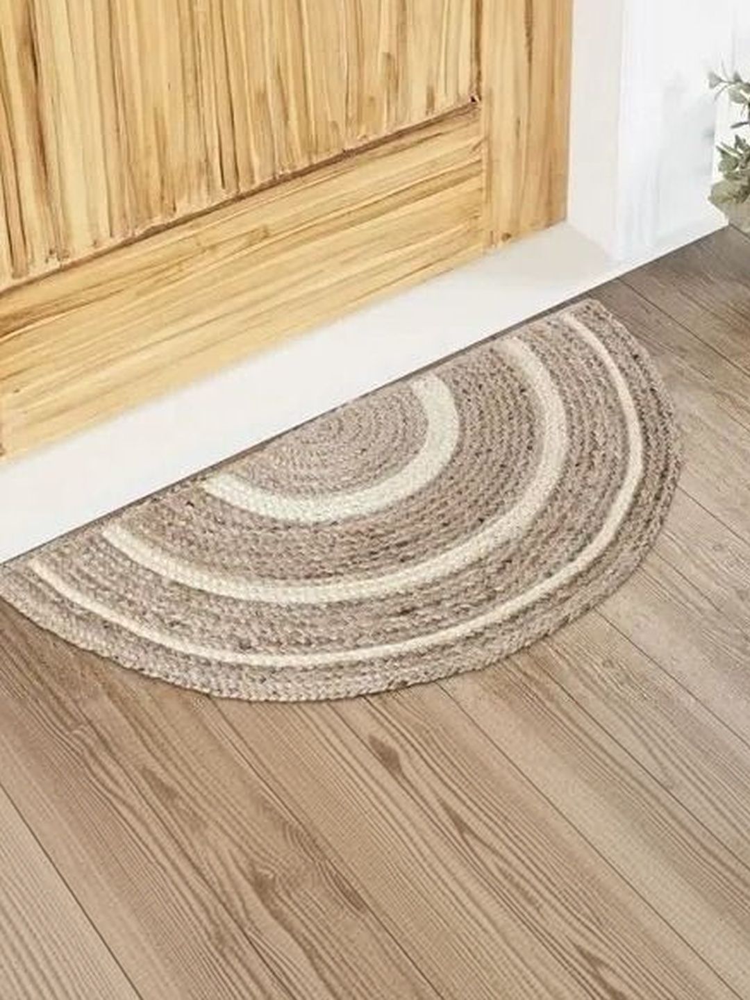 Siya Textiles Siya Textiles 2Pcs Beige & White Textured Anti-Skid Carpets