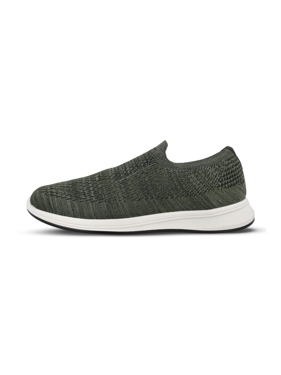 Walkaroo Men Mesh Walking Shoes