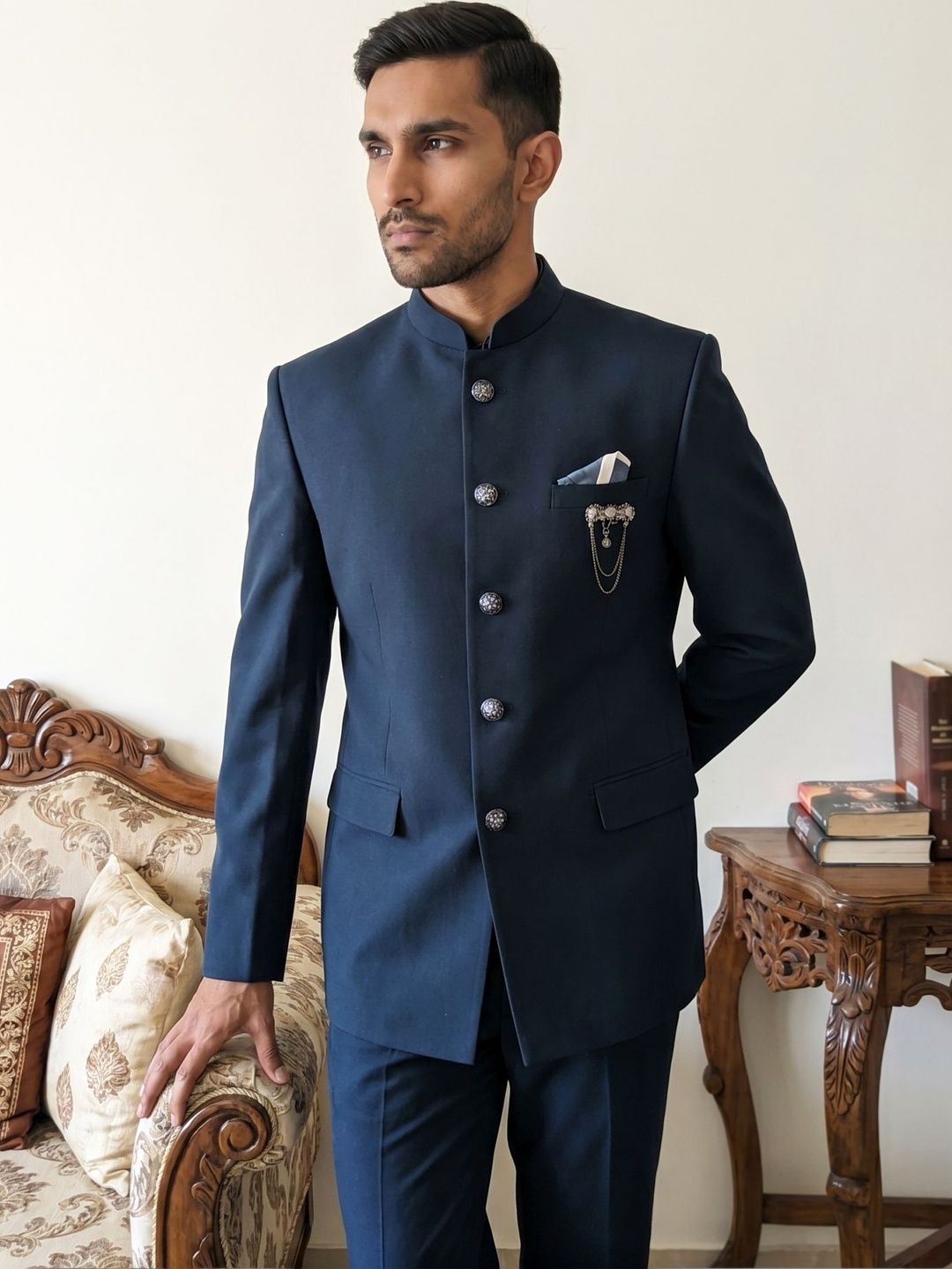 Jompers Mandarin Collar Sherwani Set