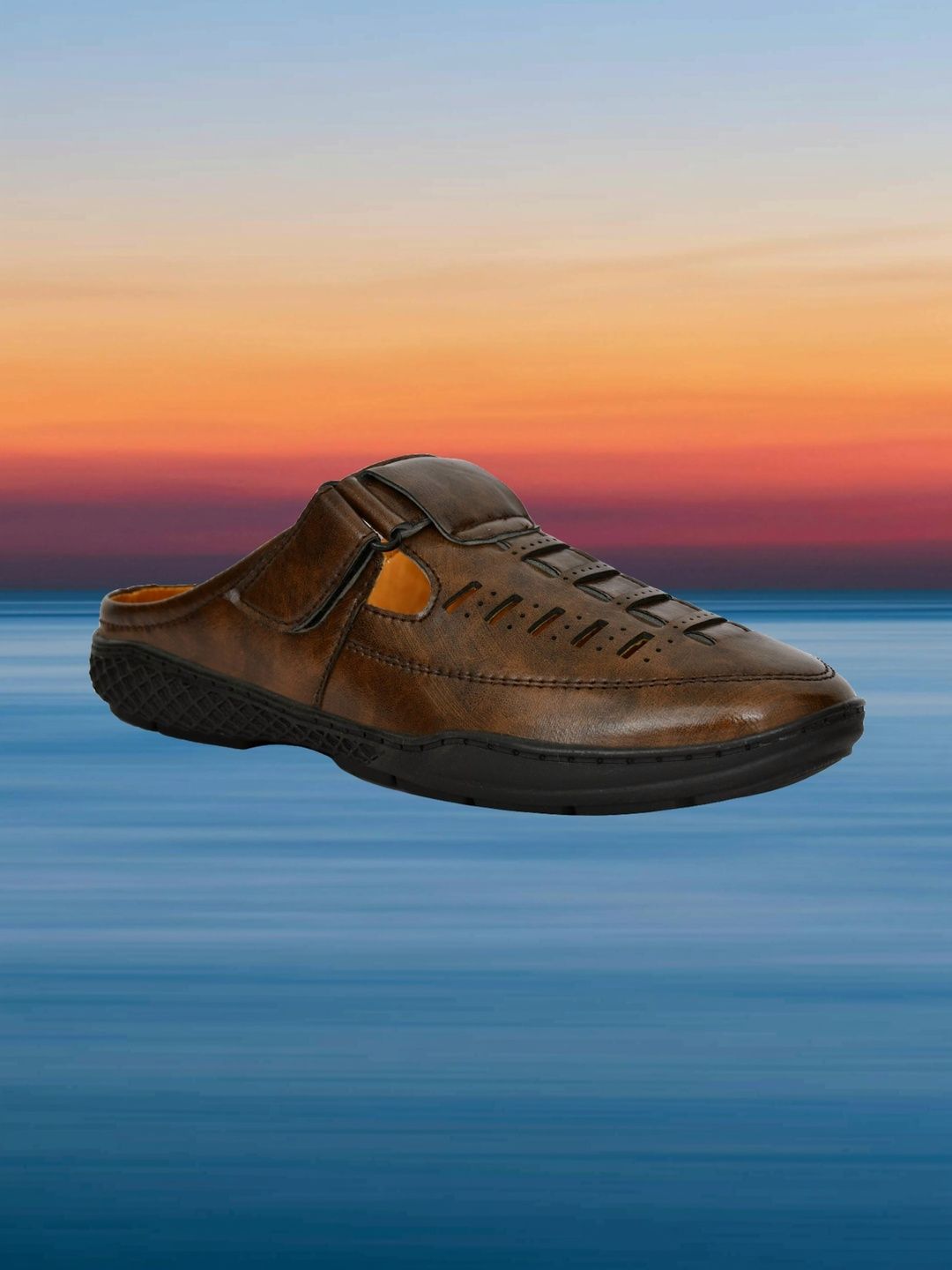 Groofer Men Velcro Shoe-Style Sandals