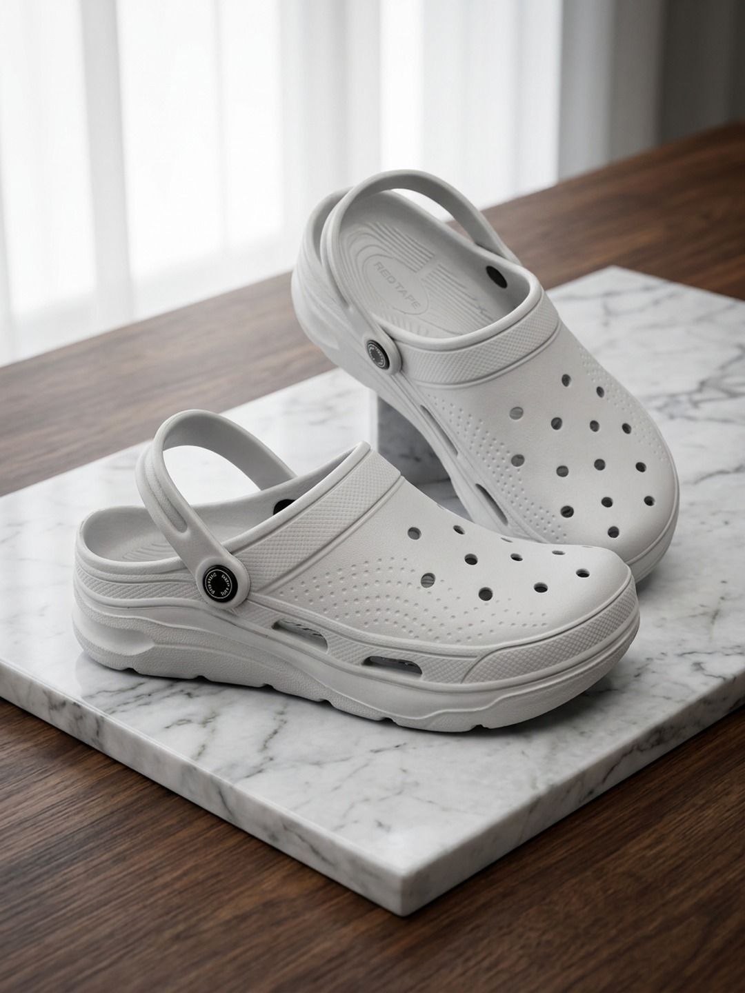 Red Tape Men Self Design Clogs