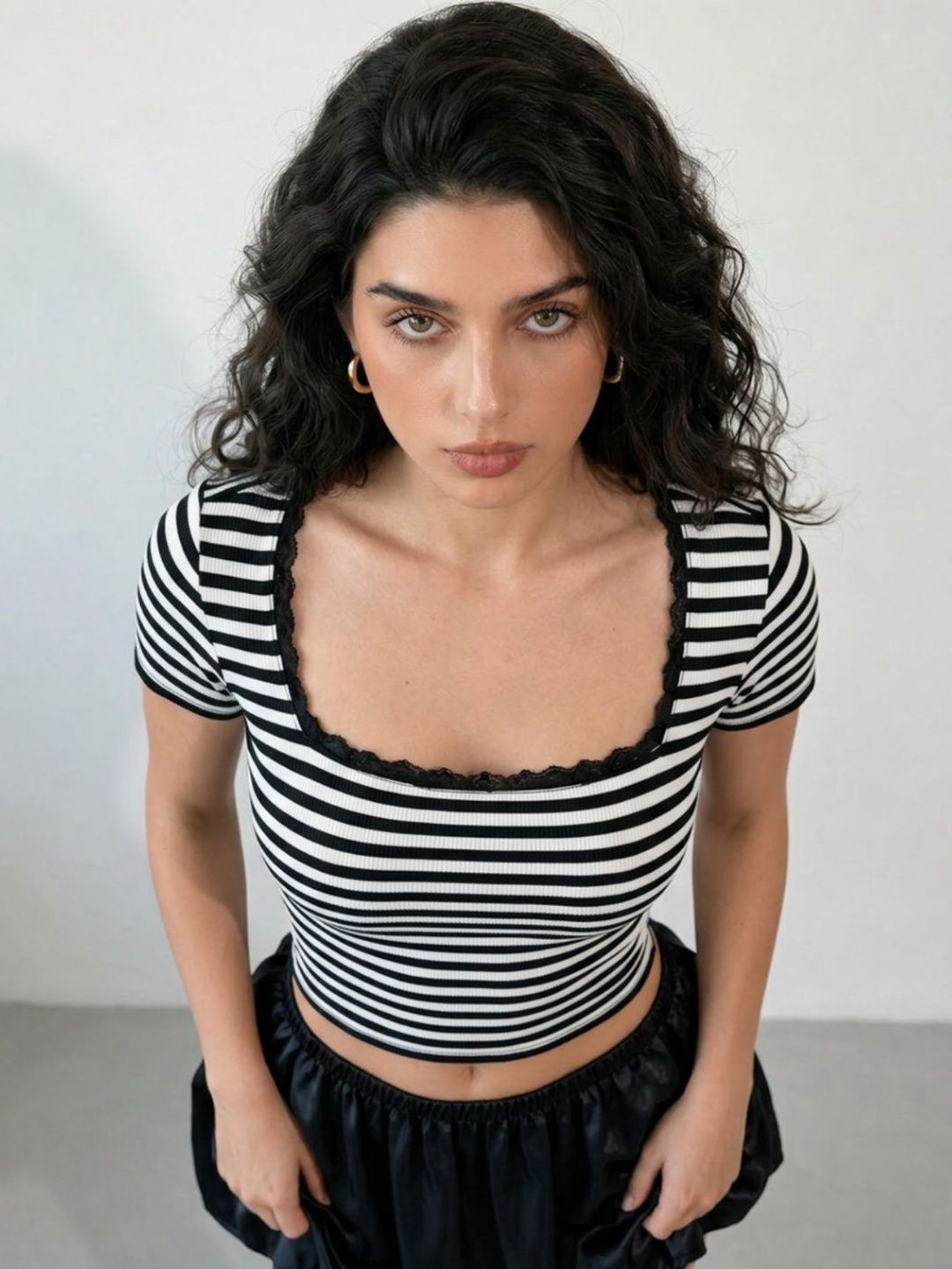 Istyle Can Istyle Can Striped Ruffles Crop Top