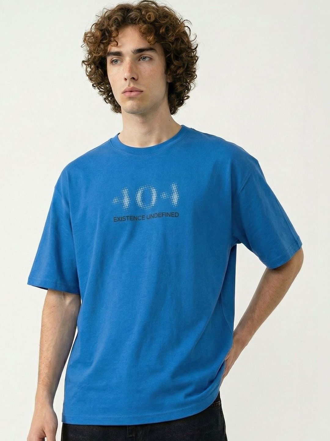 glitchez Men Typography Printed T-shirt