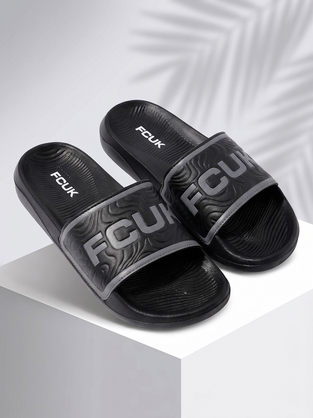 FCUK Men Self Design Sliders