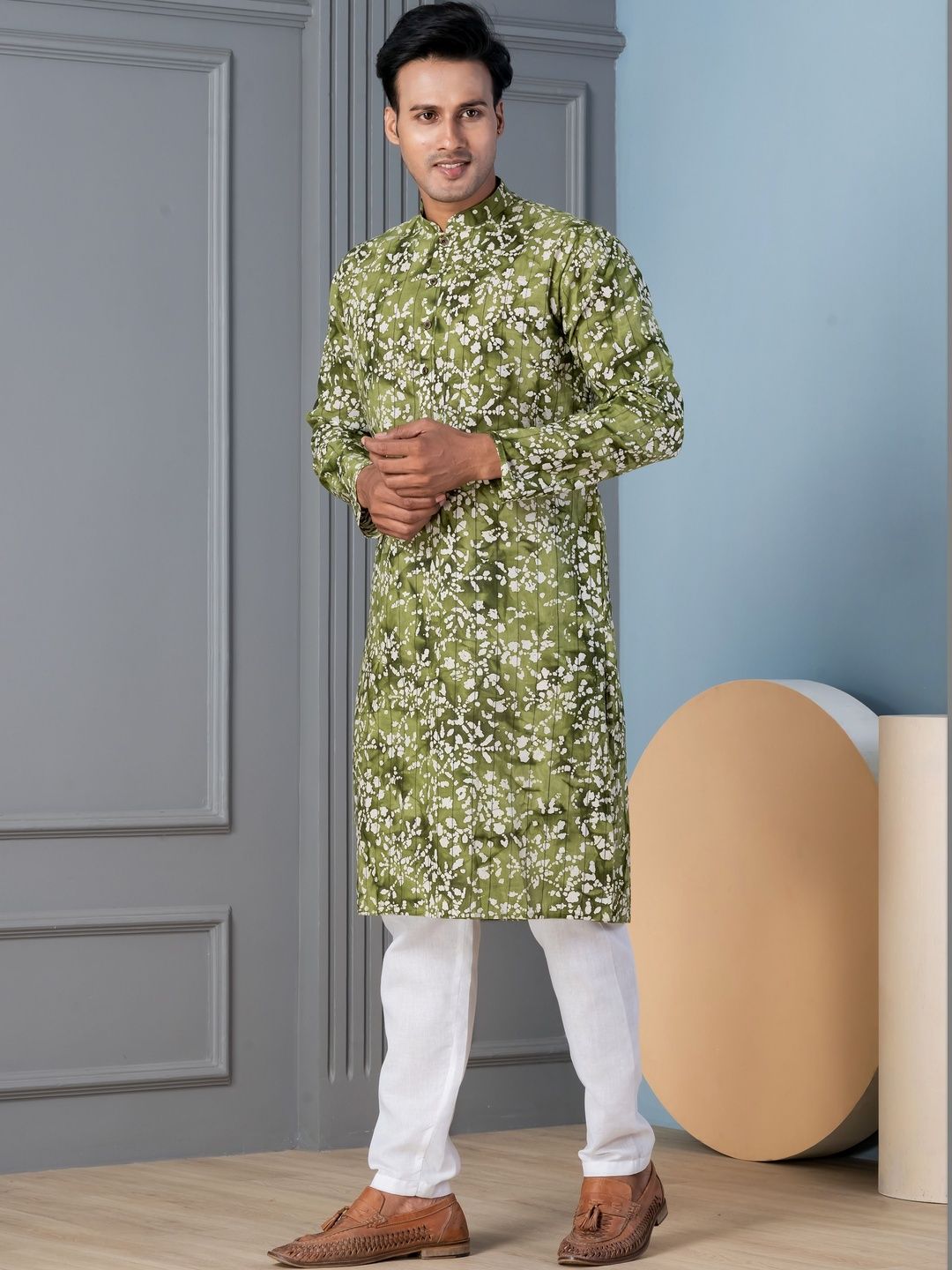 Dincharya Men Printed Kurta