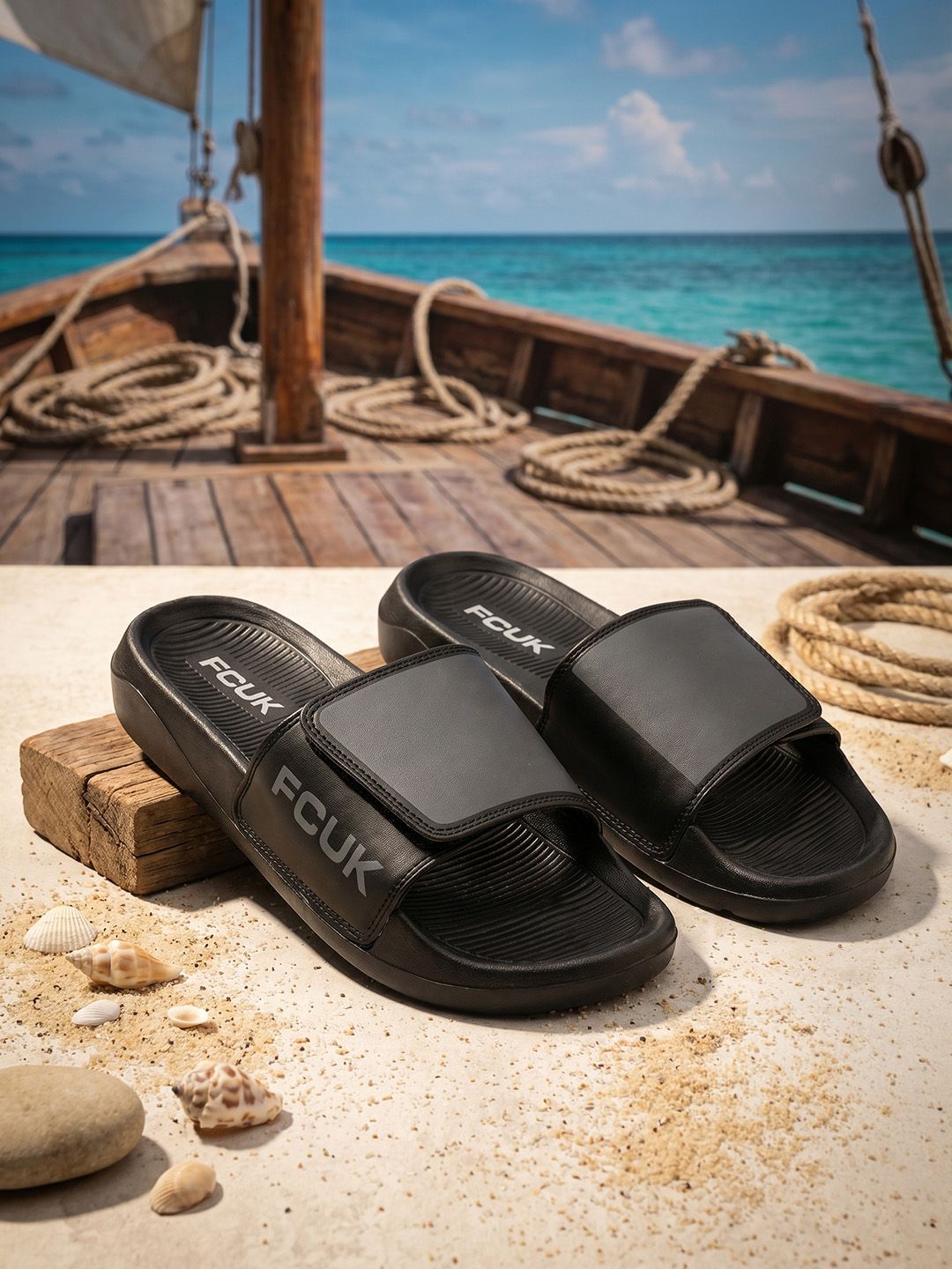 FCUK Men Self Design Sliders
