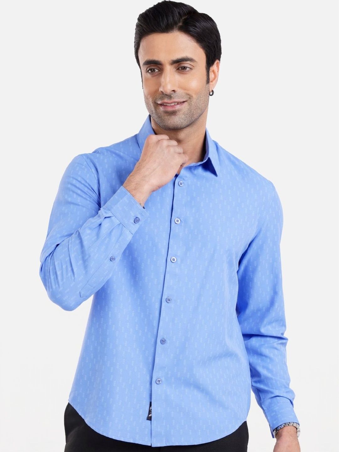 WEWEAR Men Printed Casual Shirt