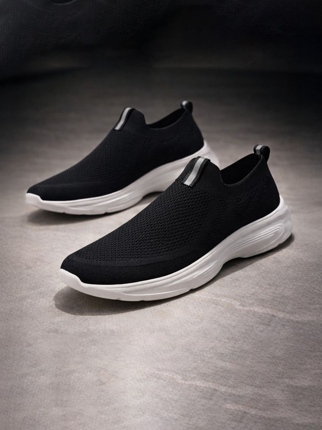 KRAASA Knit Black Textile Slip-On Walking Shoes