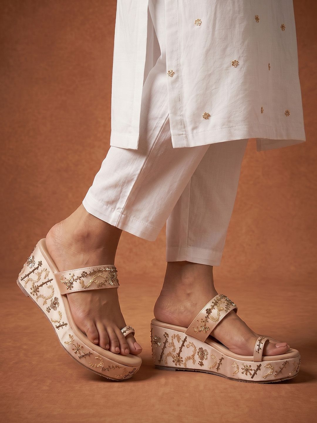 House of Pataudi House of Pataudi Embellished One Toe Wedge Heels
