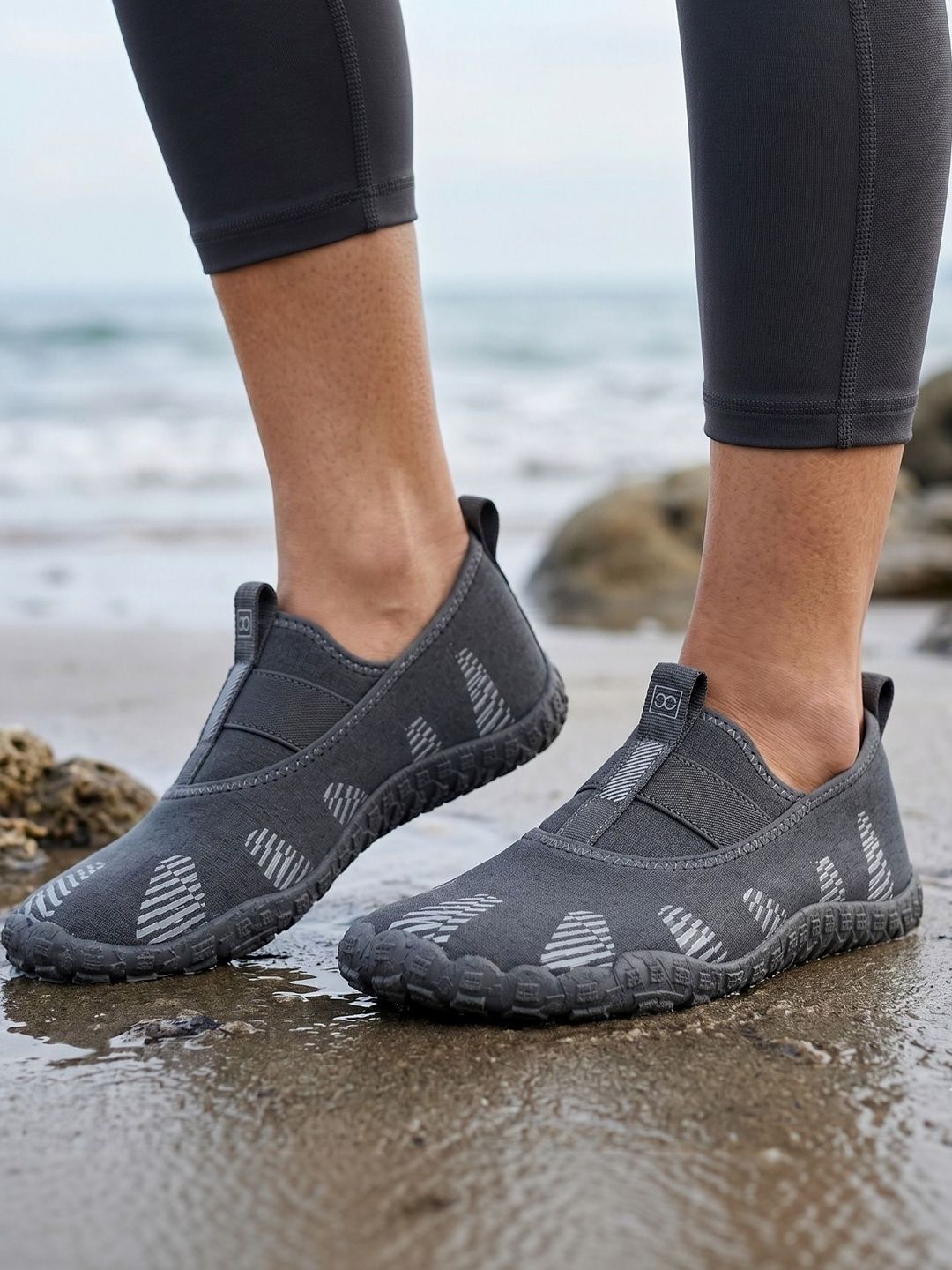 JOOTIYAPA Men Mesh Training or Gym Shoes