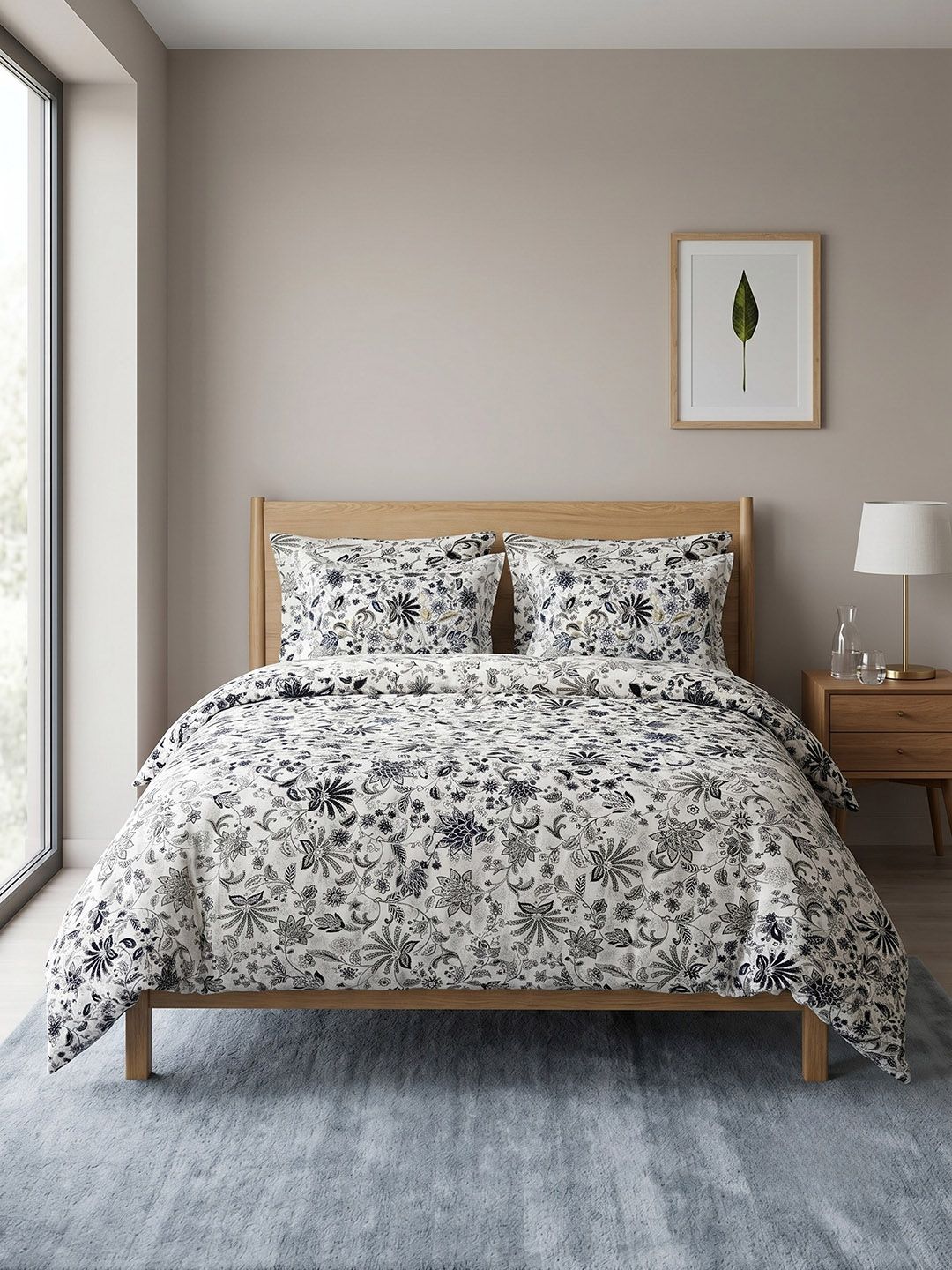 Adwitiya Adwitiya White & Green Floral 220 TC Double King Bedsheet with 2 Pillow Covers