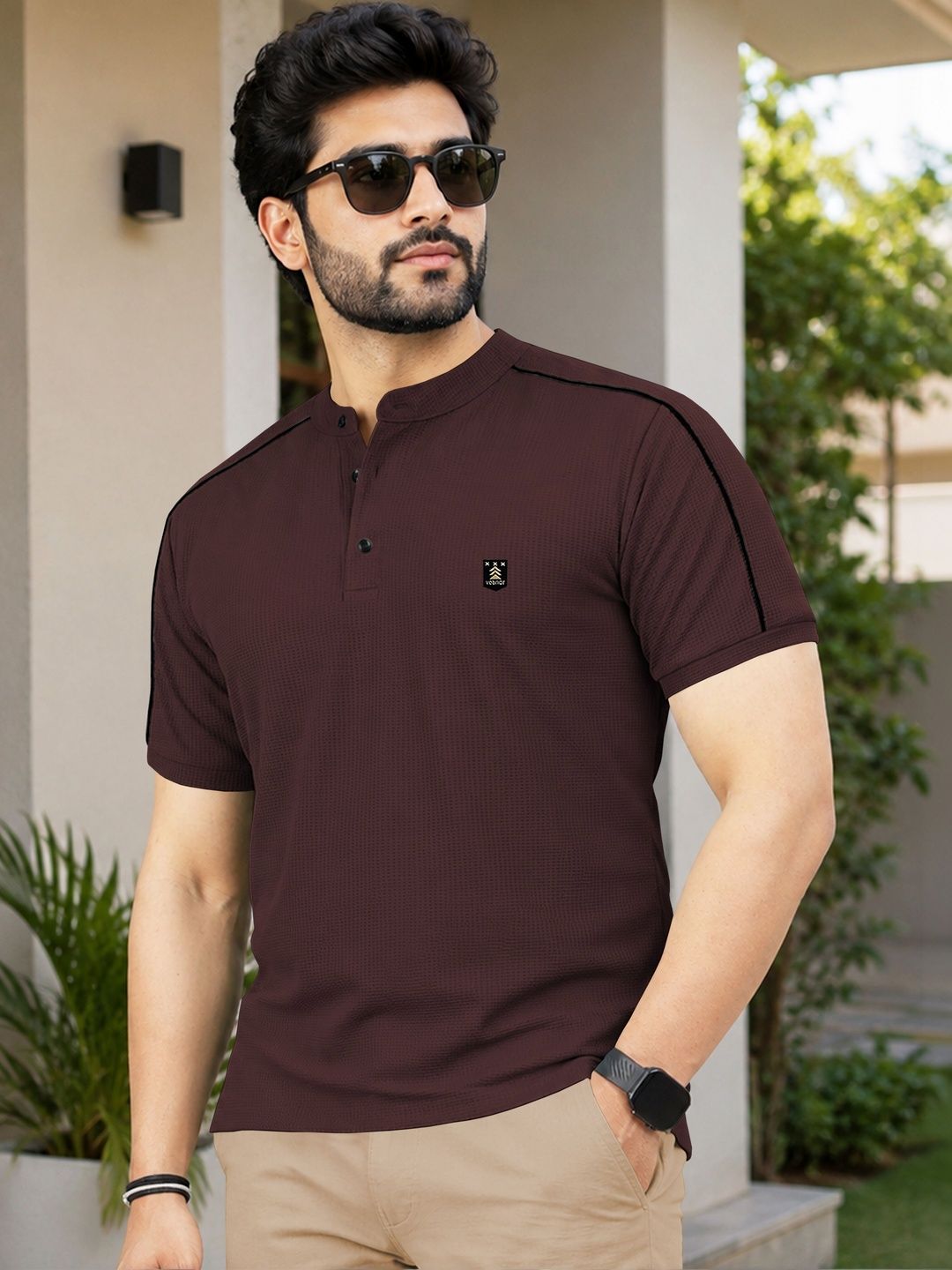 VeBNoR Men Mandarin Collar T-shirt