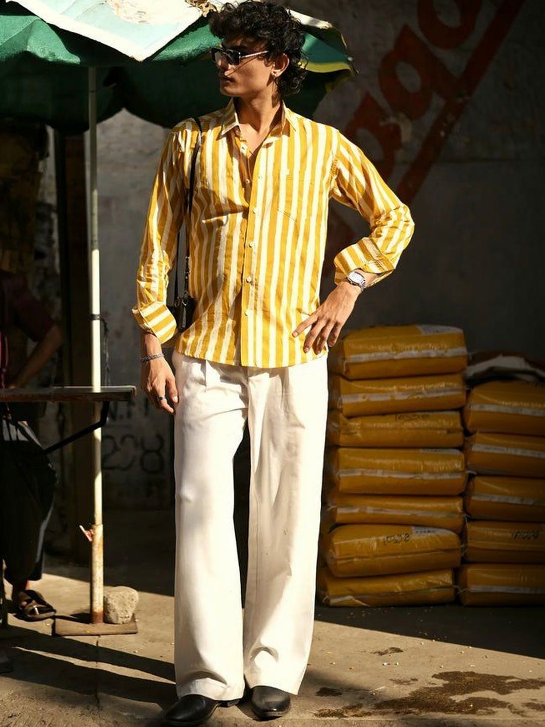 Hues Fab Hues Fab Men Slim Fit Striped Casual Shirt