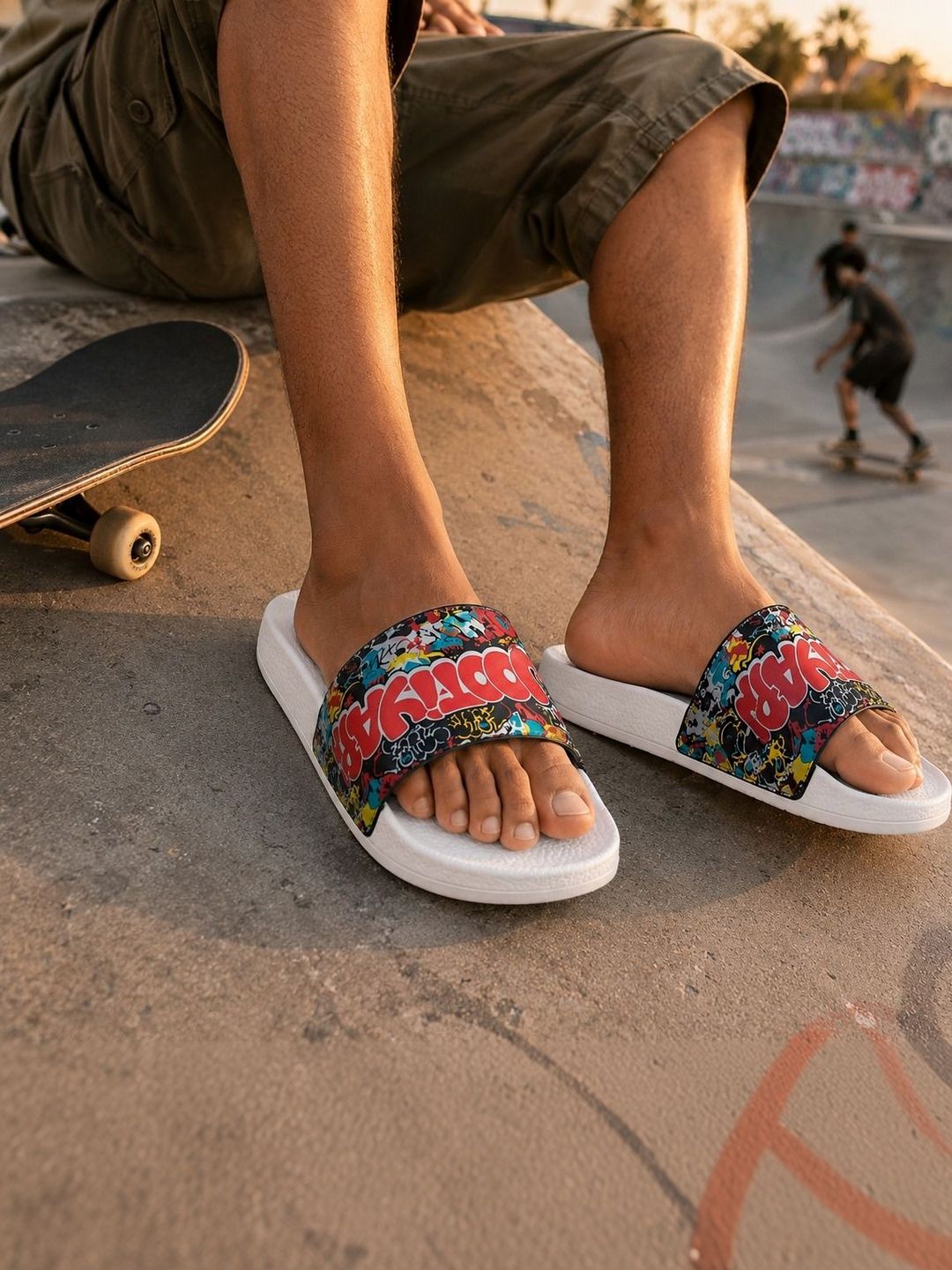 JOOTIYAPA Men Printed Sliders
