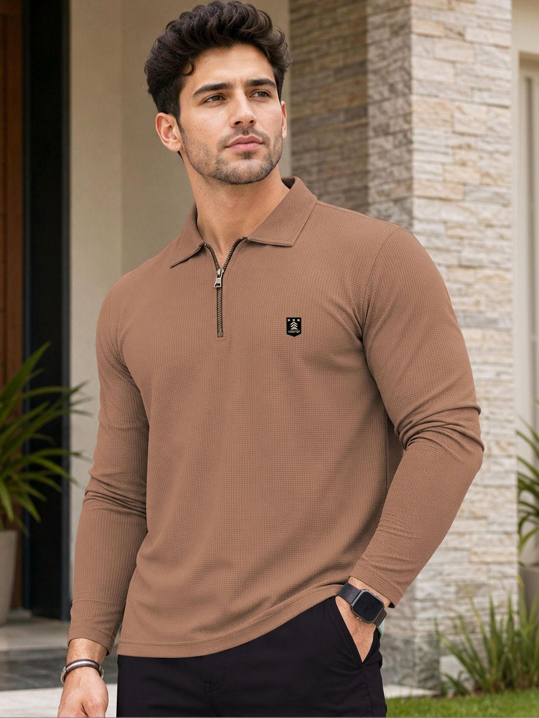 VeBNoR Men Solid Polo Collar T-shirt