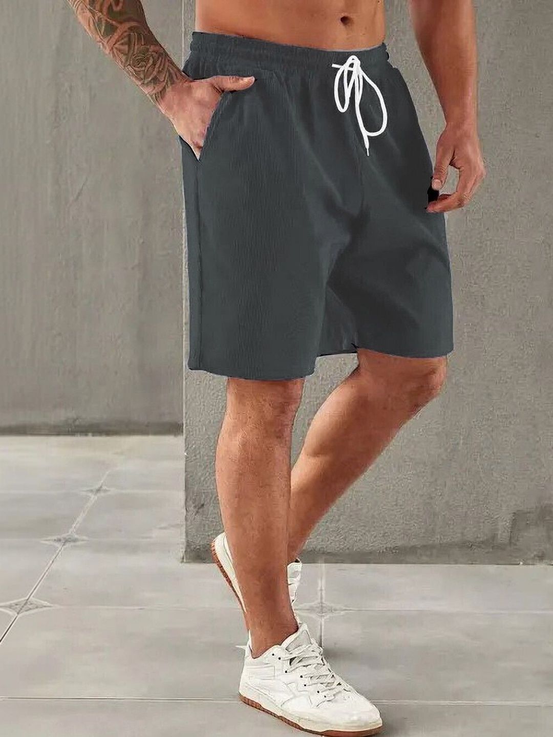Bellwit Men Shorts