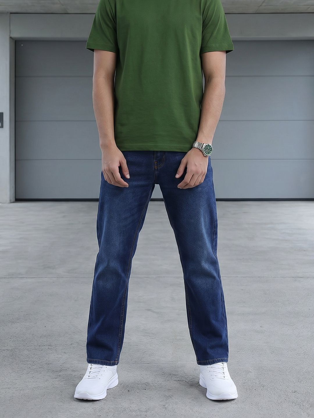 The Roadster Life Co. Men Dark Shade Stretchable Jeans