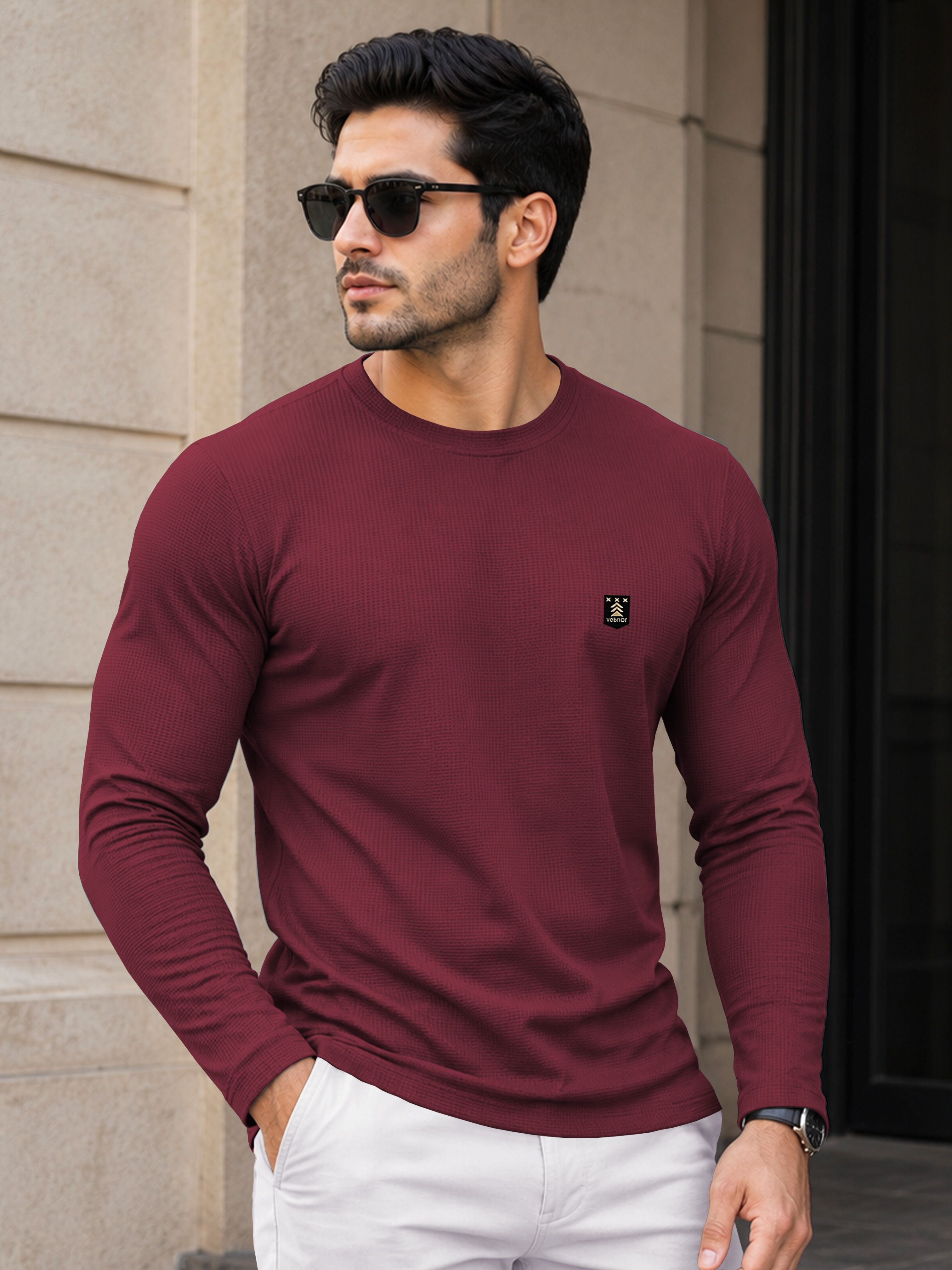 VeBNoR Men Self Design Round Neck Casual T-shirt