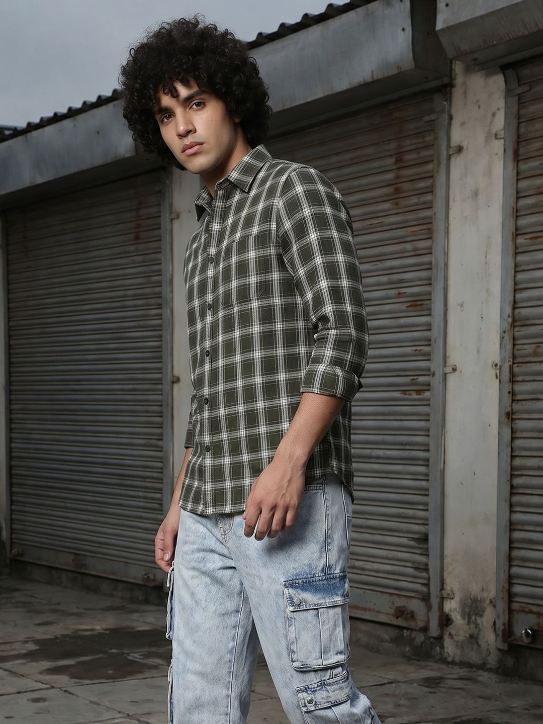 The Roadster Life Co. Checked Casual Shirt