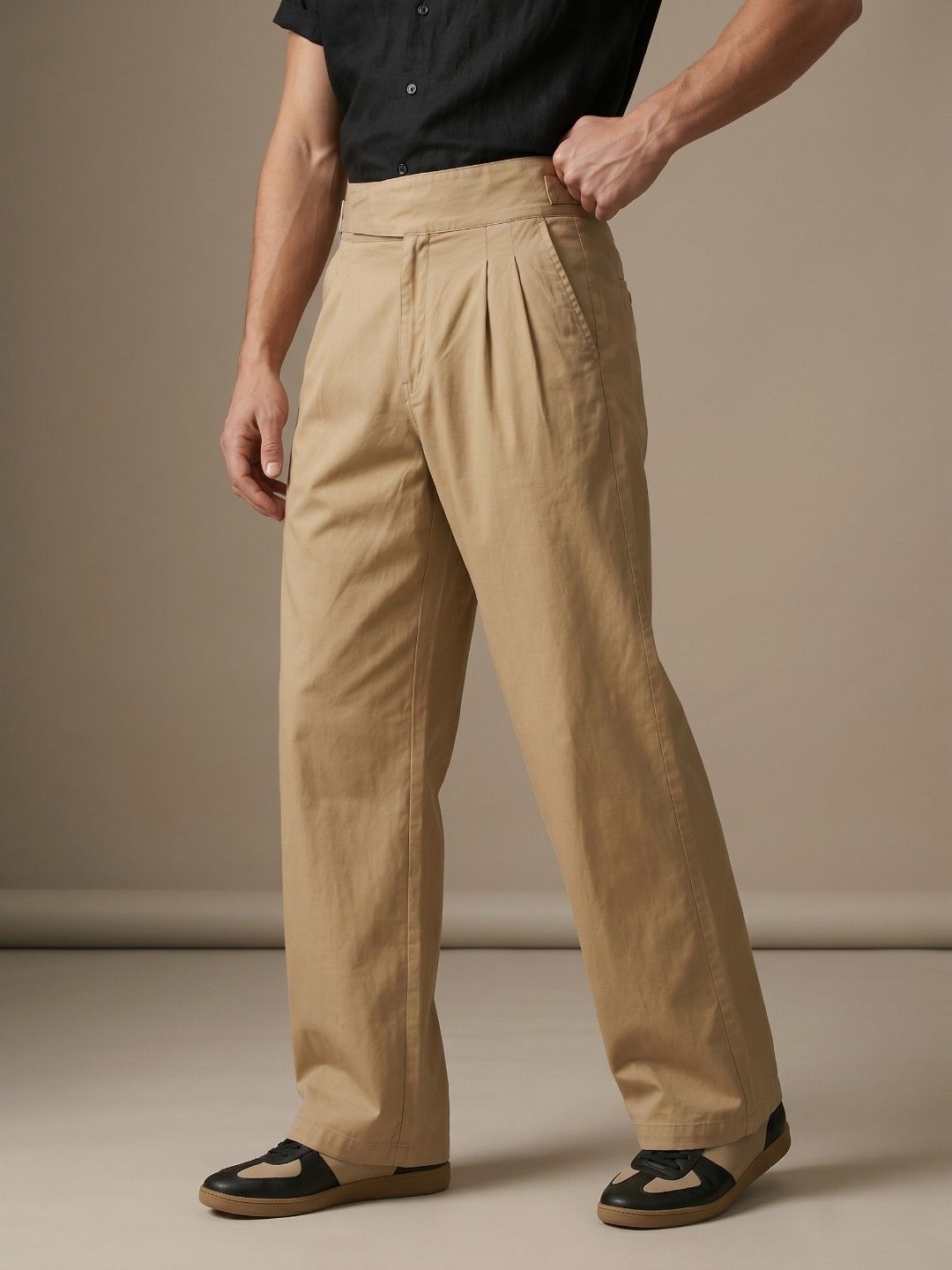 glitchez Men Pure Cotton Pleated Relaxed Fit Trousers