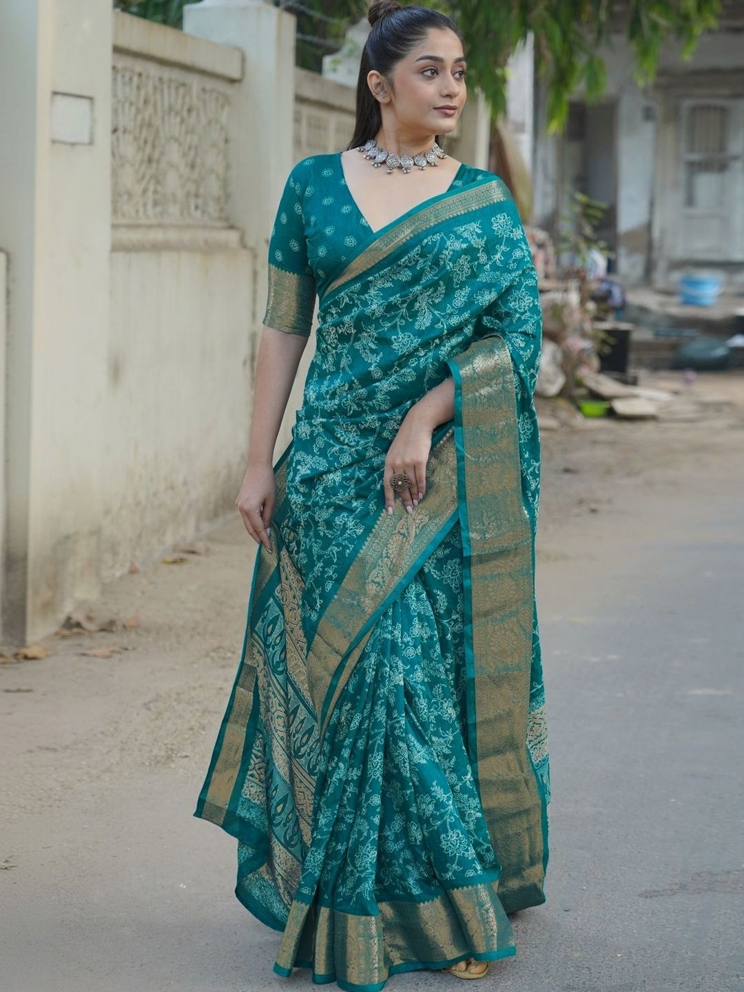 KALINI Floral Zari Silk Blend Saree