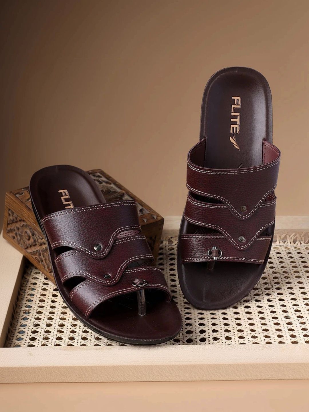 FLITE Men Thong Flip-Flops