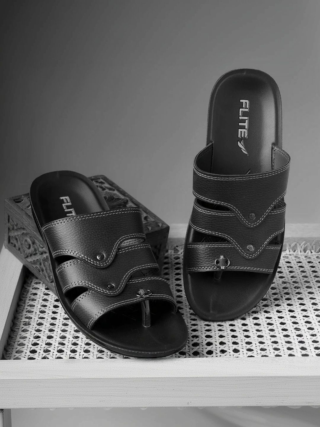 FLITE Men Thong Flip-Flops