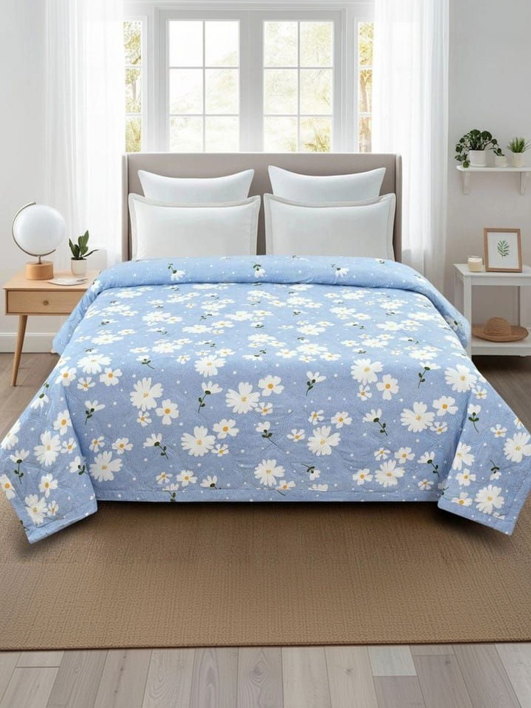 RF RELAXFEEL RF RELAXFEEL Blue Floral AC Room 210 GSM Quilt
