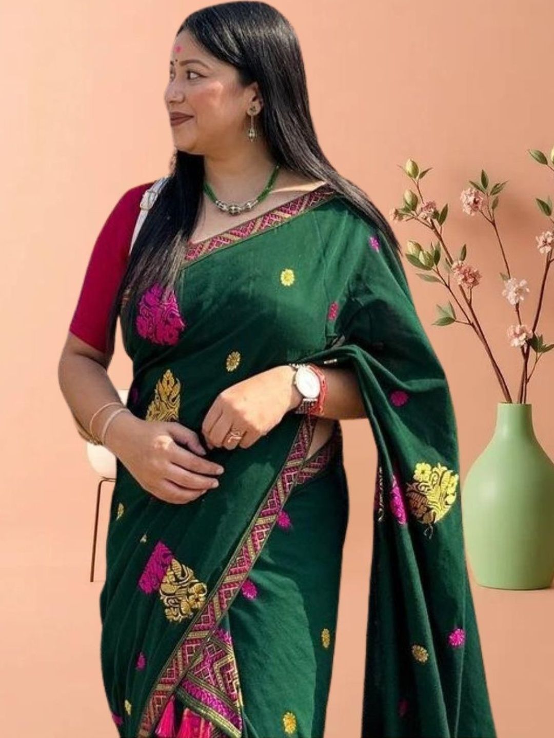 KAMDAR Floral Mekhela Chador Saree