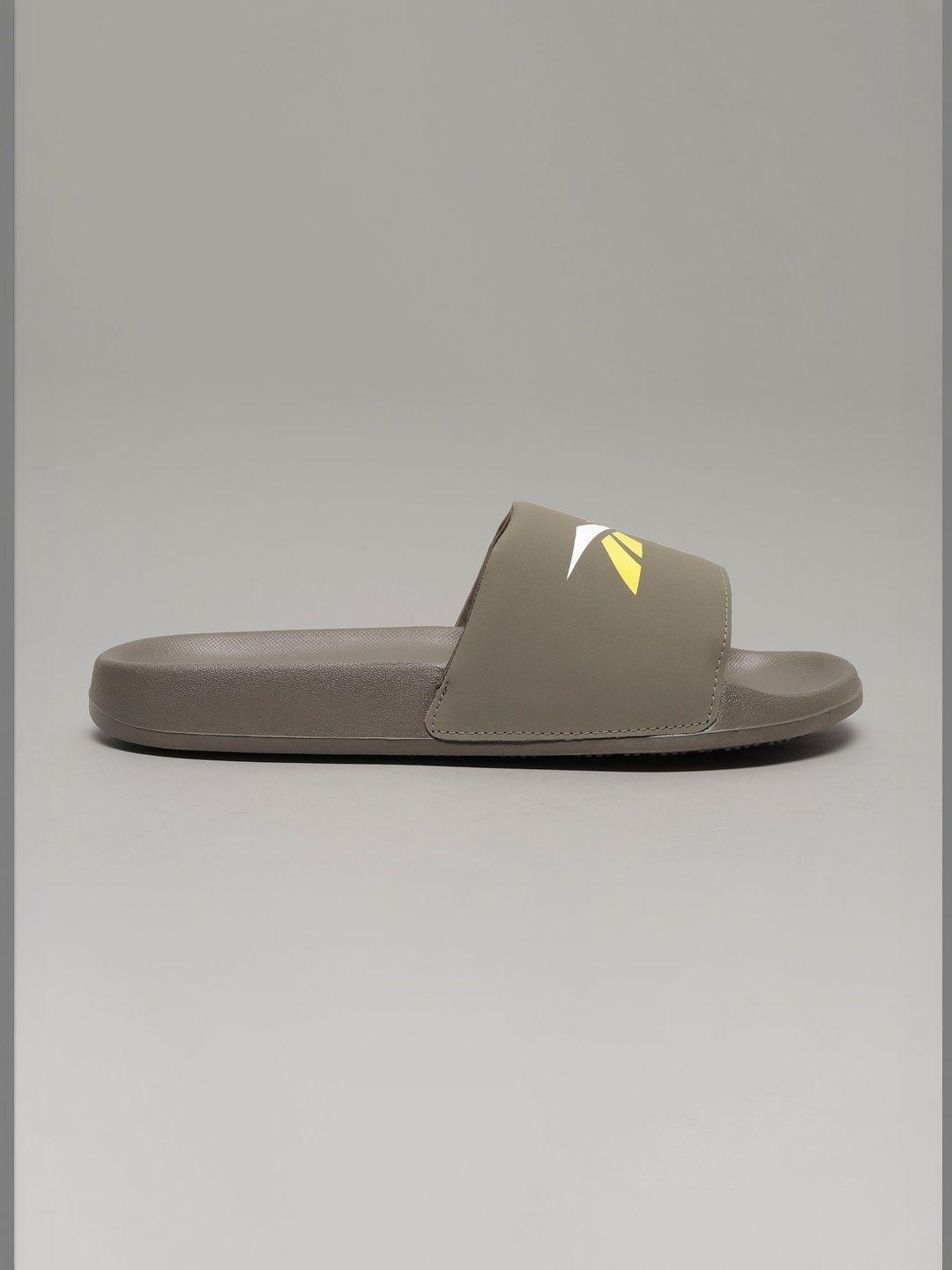 Reebok Men Printed Sliders