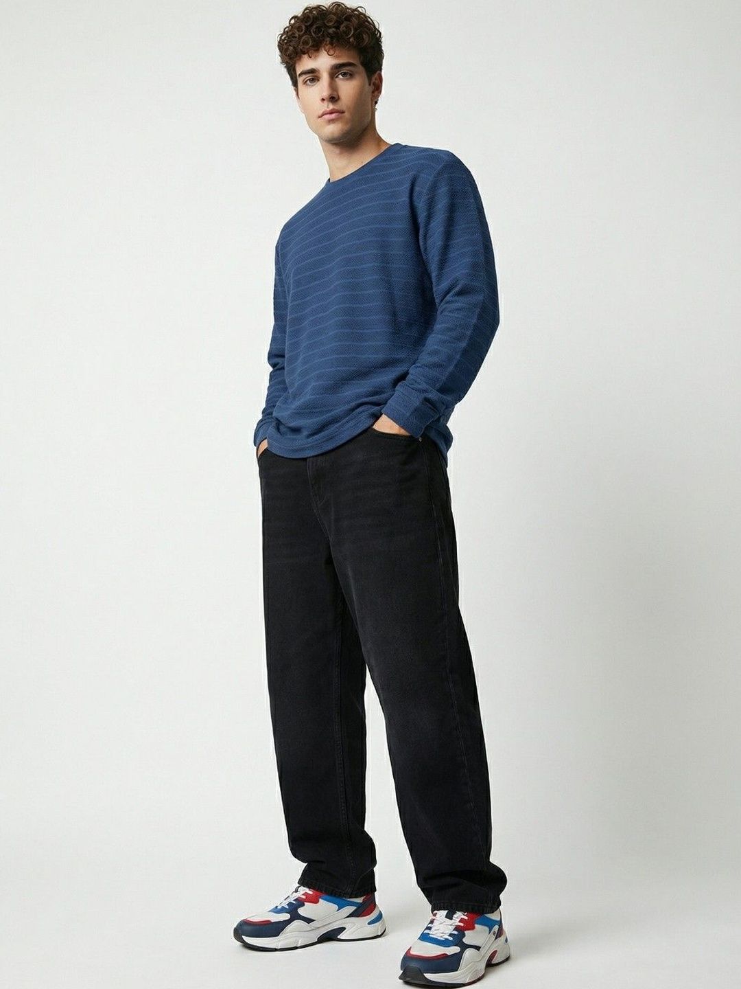 HERE&NOW Men Striped T-shirt