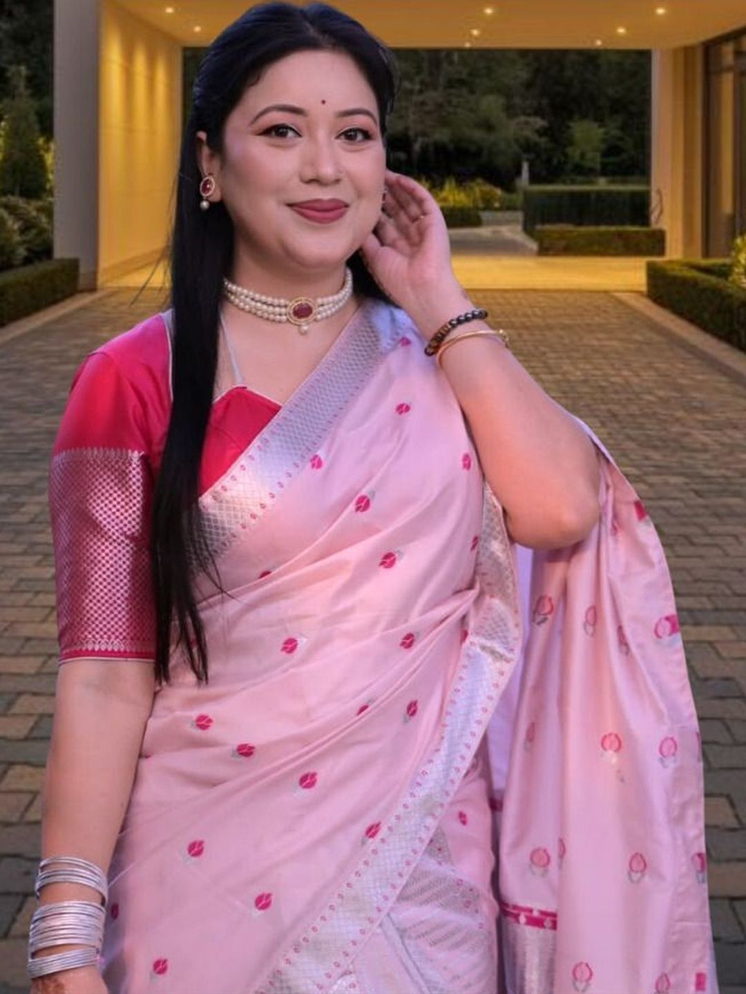 KAMDAR Polka Dot Art Silk Mekhela Chador Saree