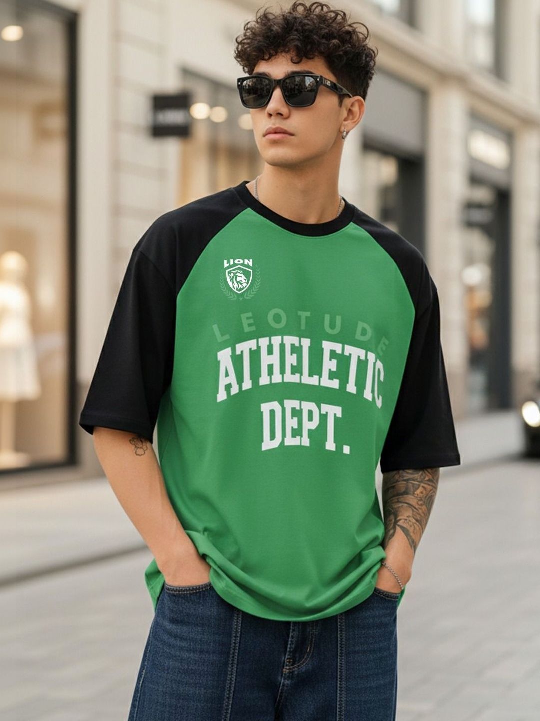 Leotude Leotude Men Typography Colourblocked T-shirt