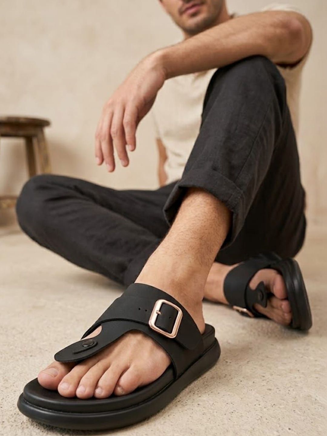 Roadster Men Comfort Sandals