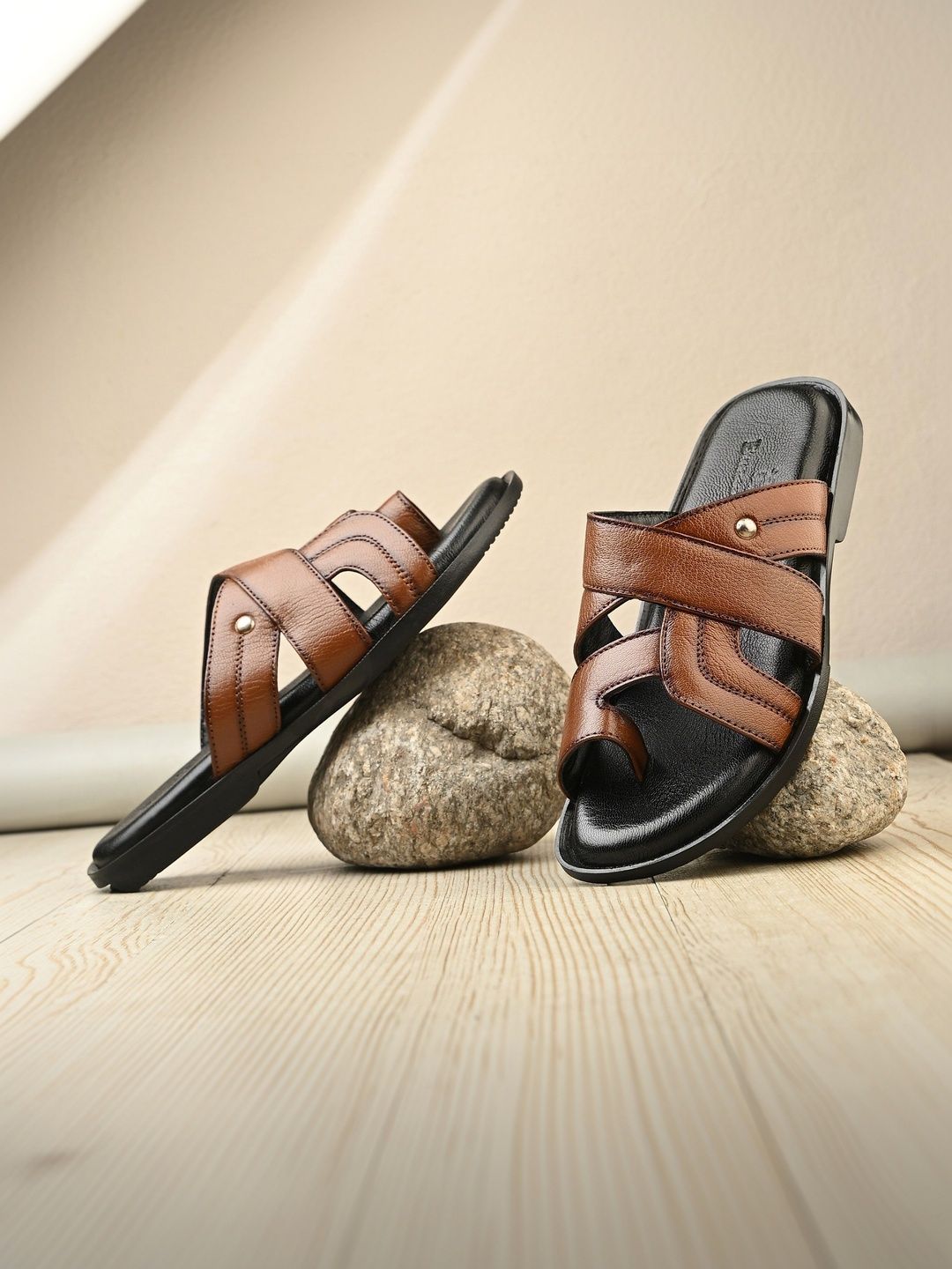 House of Pataudi Men Leather Comfort Sandals
