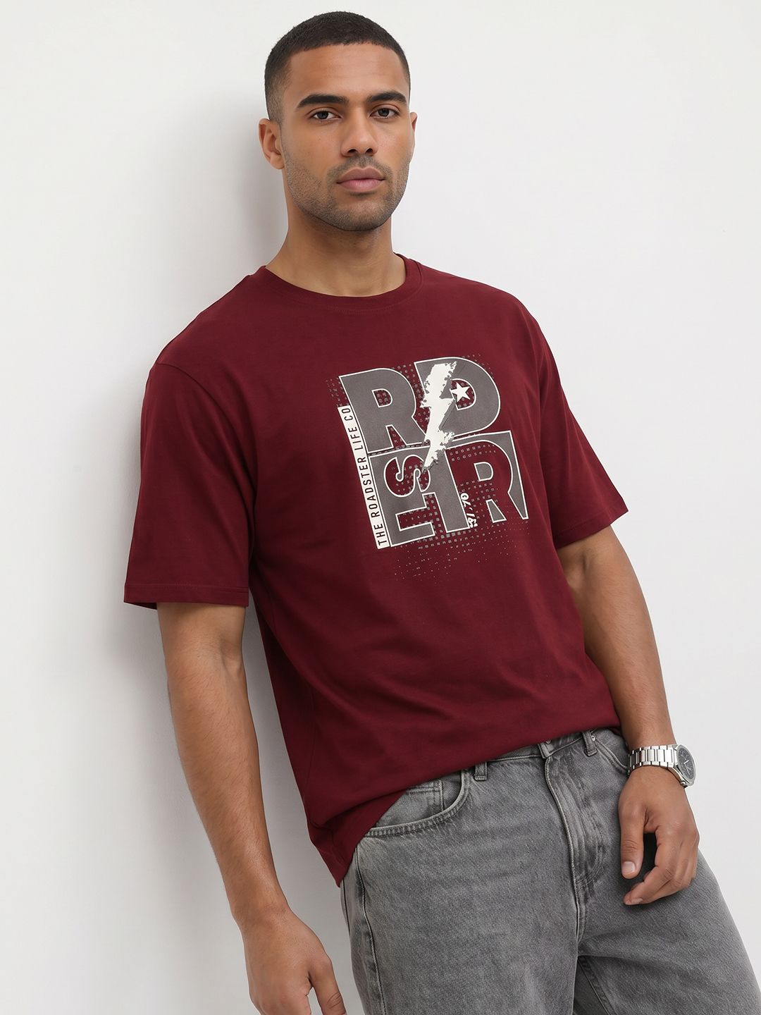The Roadster Life Co. Printed Drop-Shoulder Sleeves Pure Cotton Relaxed Fit T-shirt
