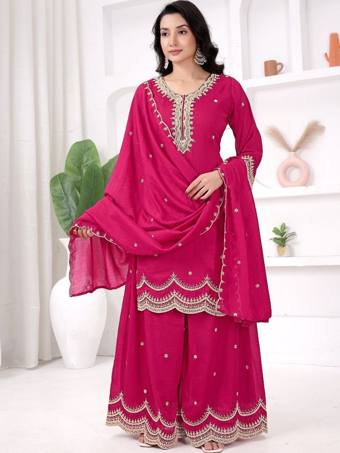 HAMSIKA Women Ethnic Motifs Embroidered Regular Kurta with Palazzos & With Dupatta