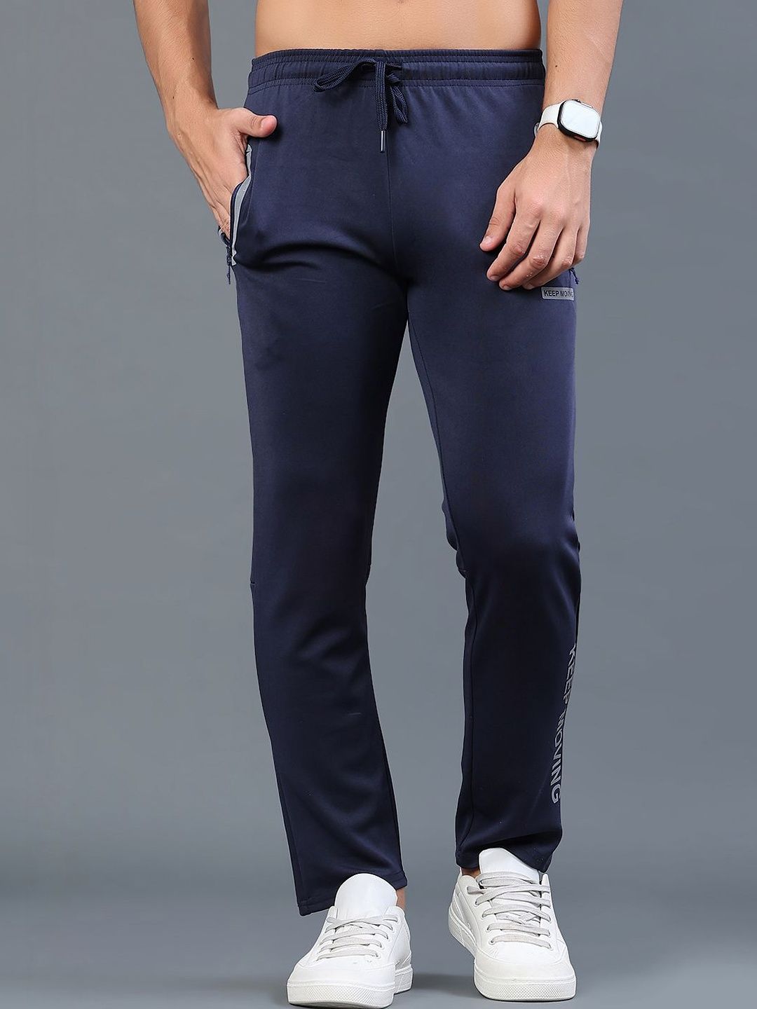 V-Mart V-Mart Men Regular Fit Typography Training Joggers