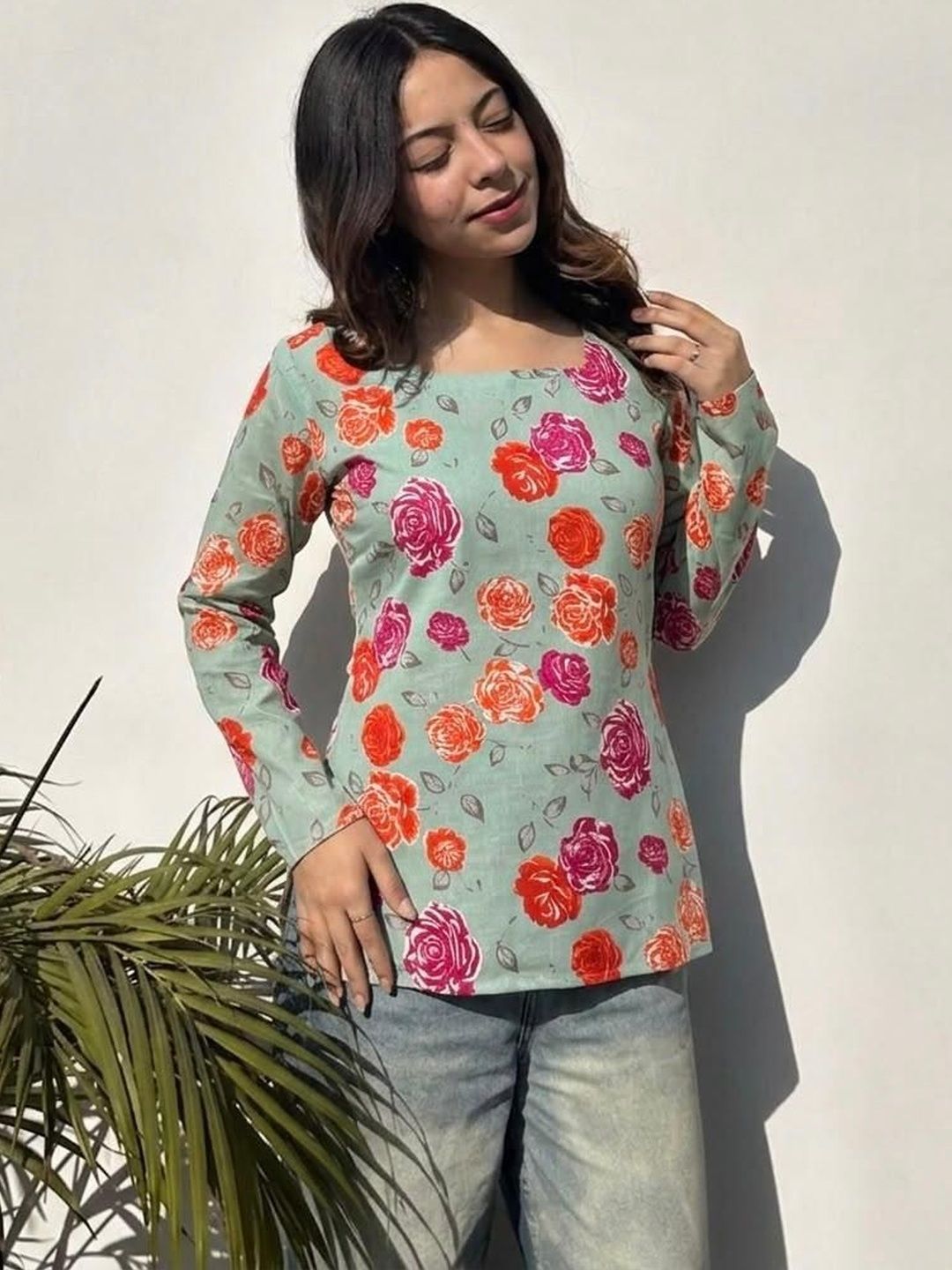 HERE&NOW X fwd Floral Printed Square Neck Kurti