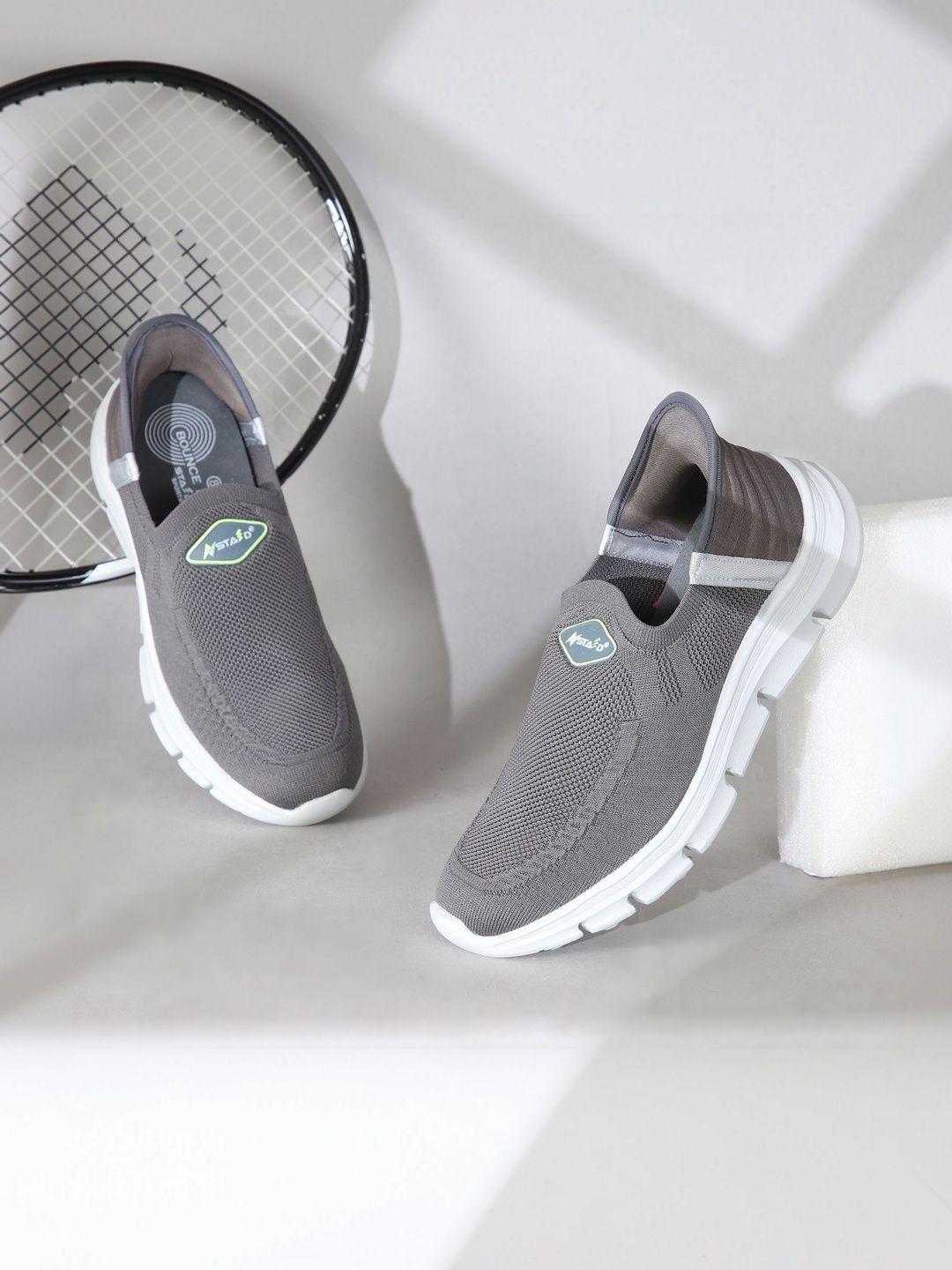 STAED Men Mesh Walking Non-Marking Shoes