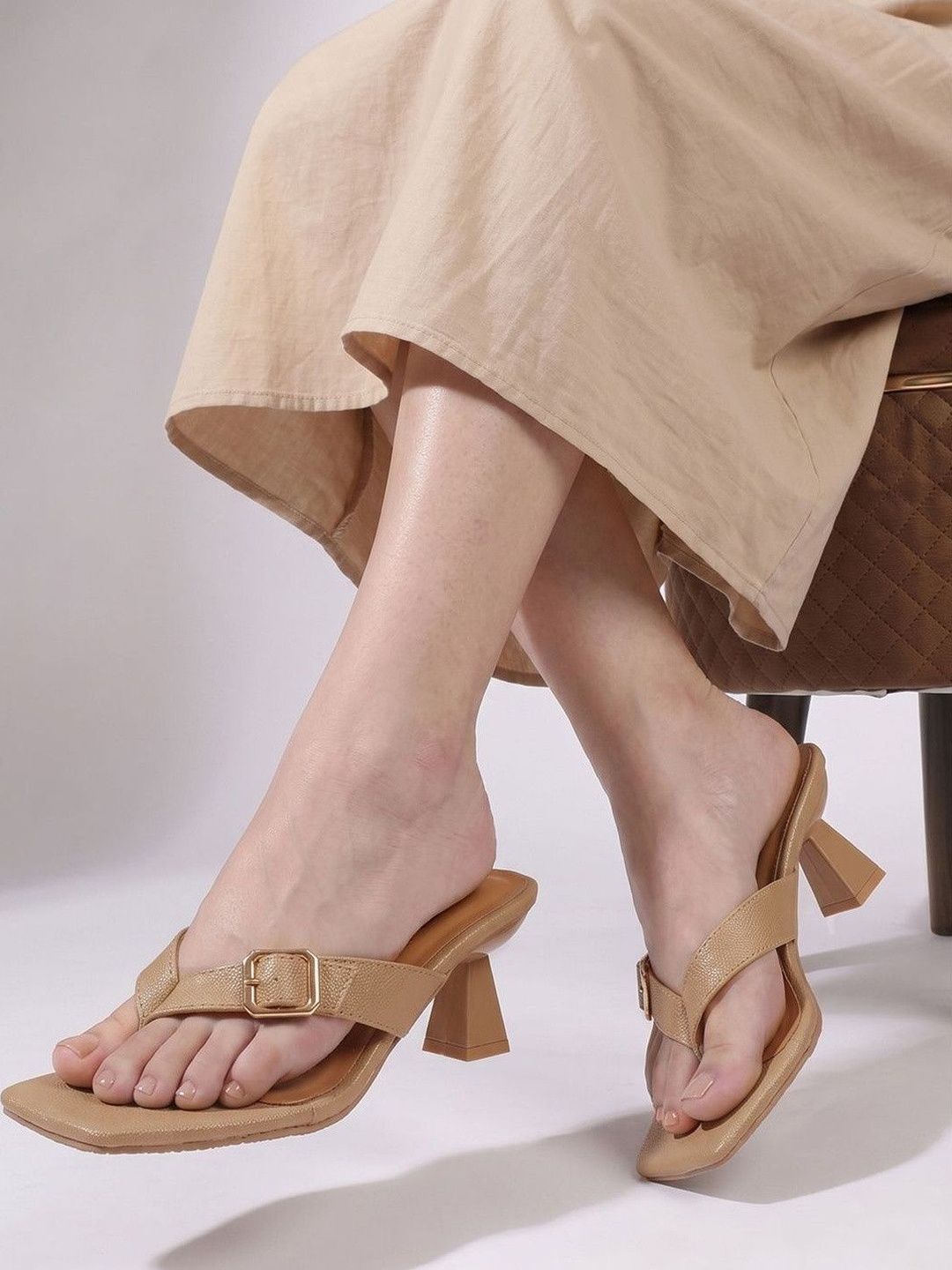 Yesmiss Textured Block Sandals with Buckles
