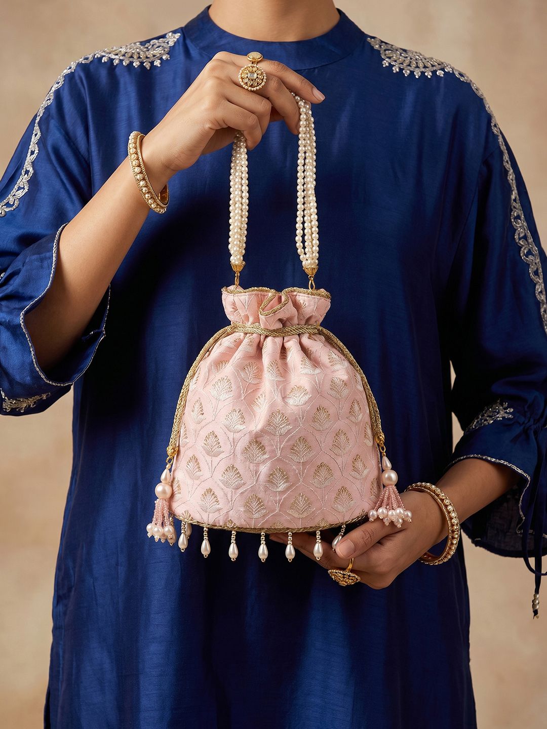 Anouk Anouk Embroidered Tasselled Potli Clutch
