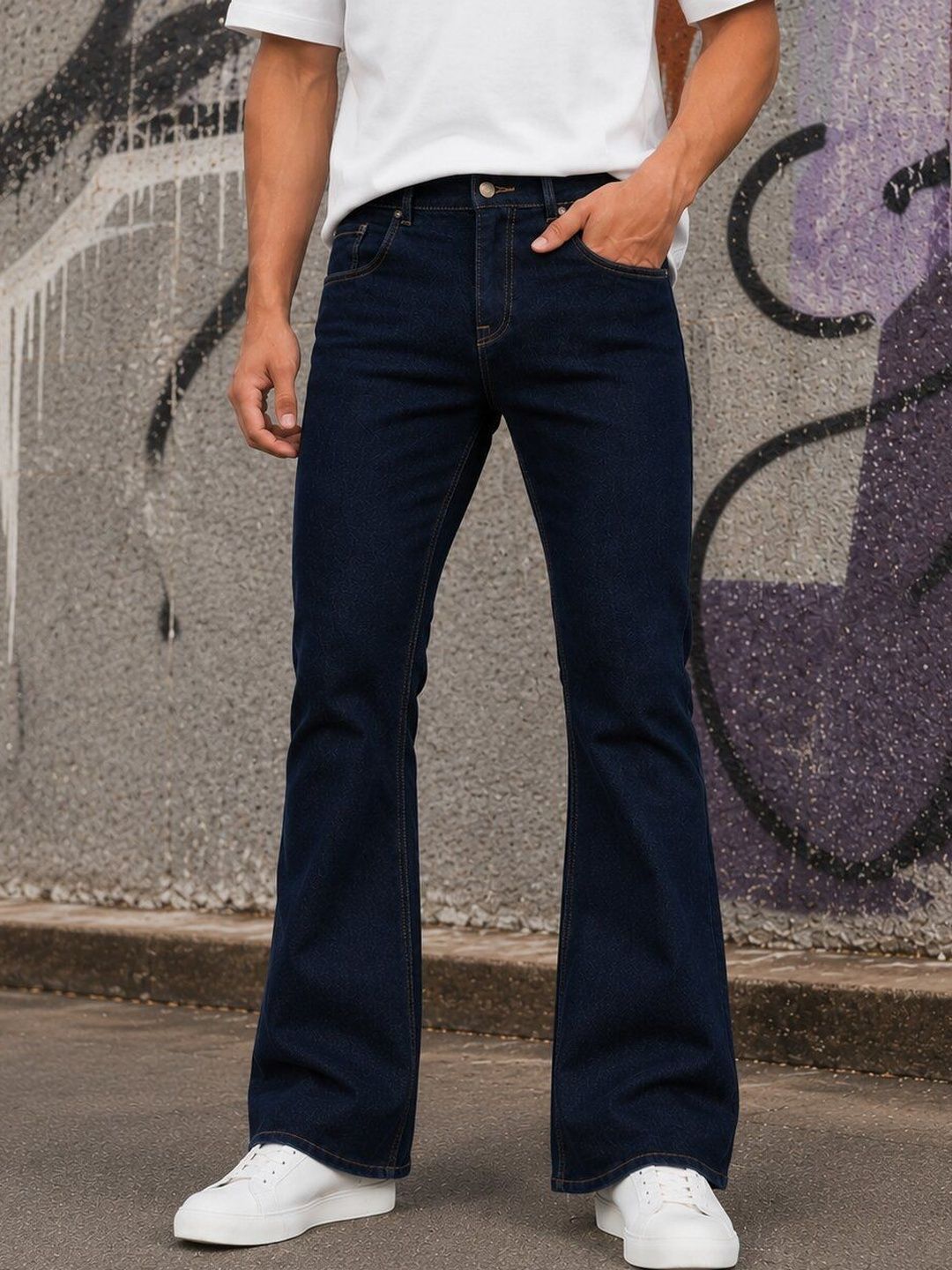 THIRD QUADRANT Men Bootilicious Flared Mid-Rise Stretchable Jeans