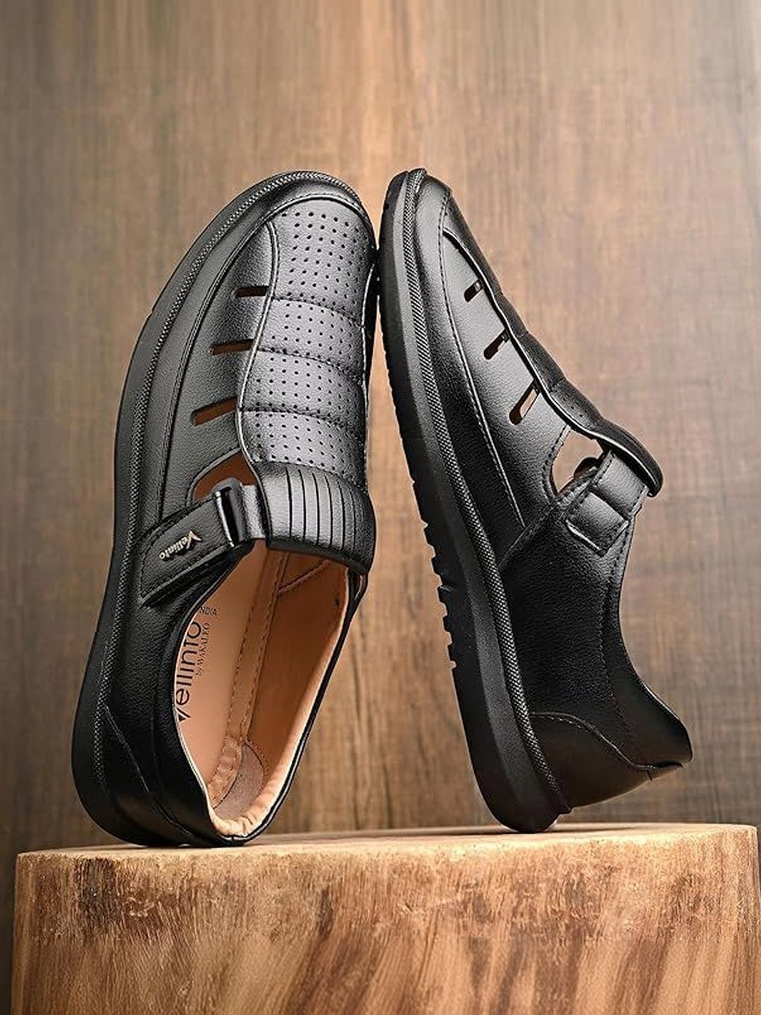 Vellinto Men Fisherman Sandals