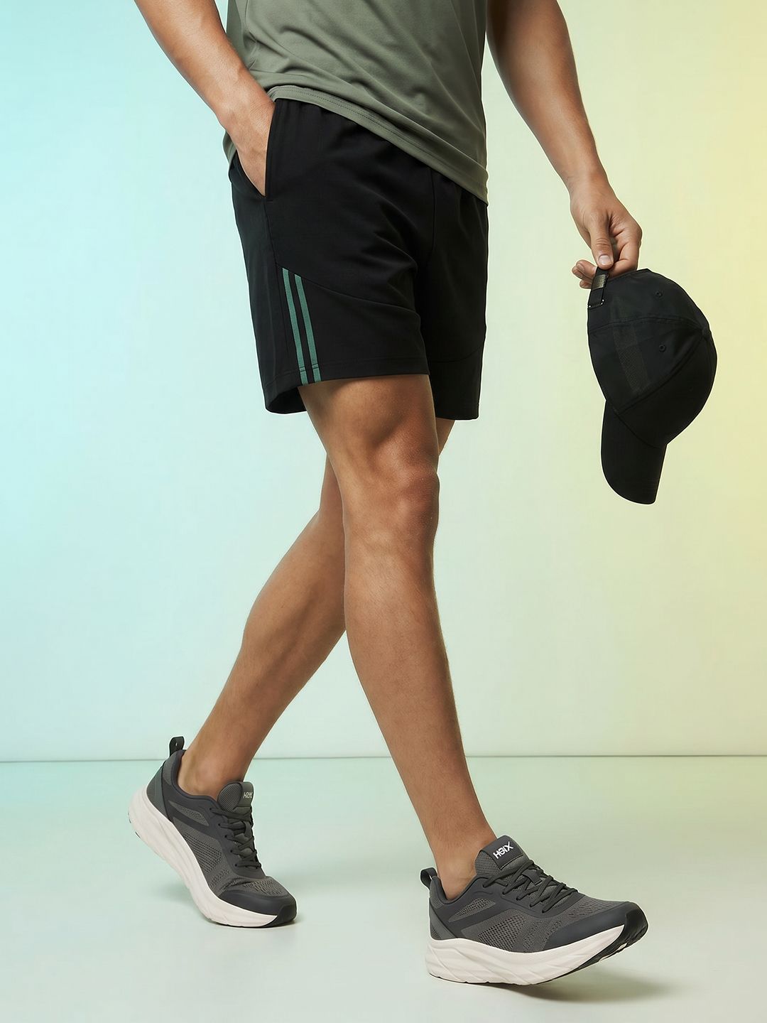 HRX by Hrithik Roshan Men Side Striped Shorts