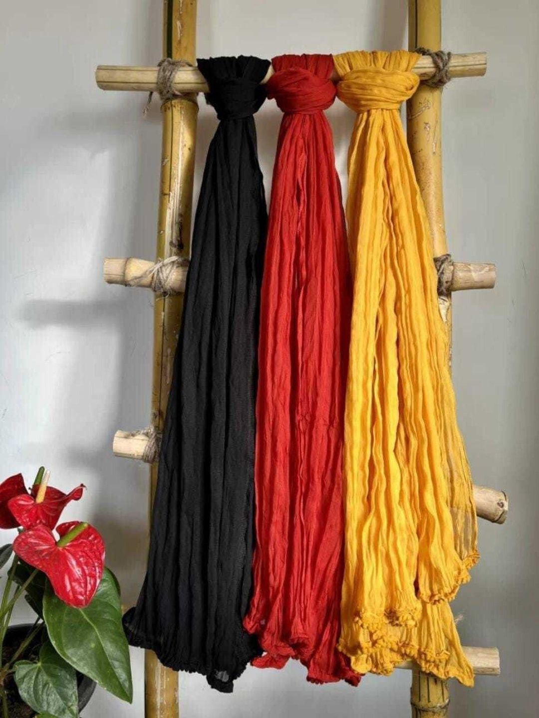 Kuhika Dupatta