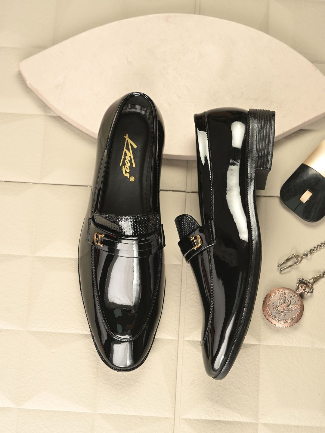 knoos knoos Men Formal Loafers