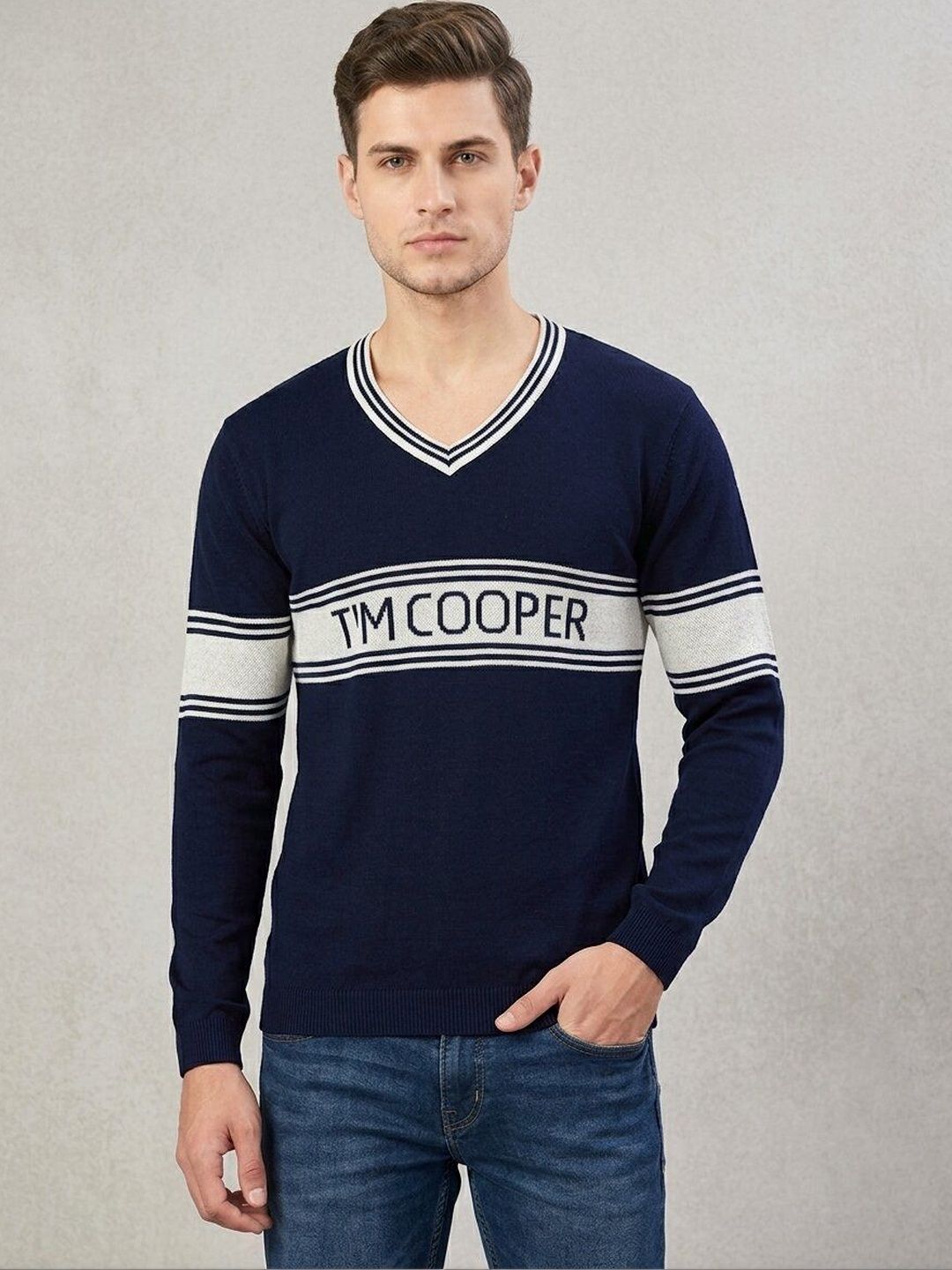 Roadster Men Brand Logo Printed V-Neck T-shirt