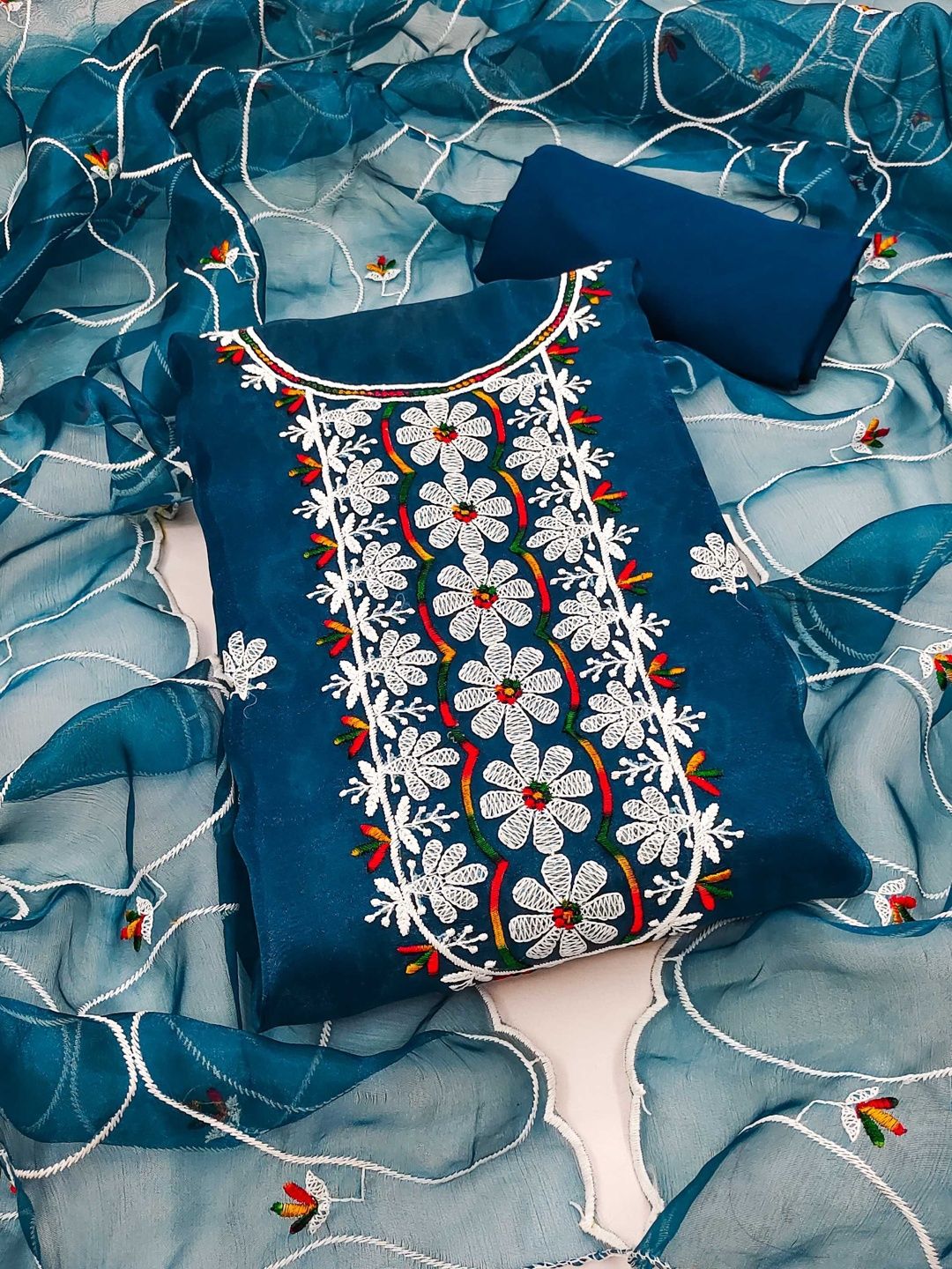 Moda Rapido Embroidered Organza Unstitched Dress Material
