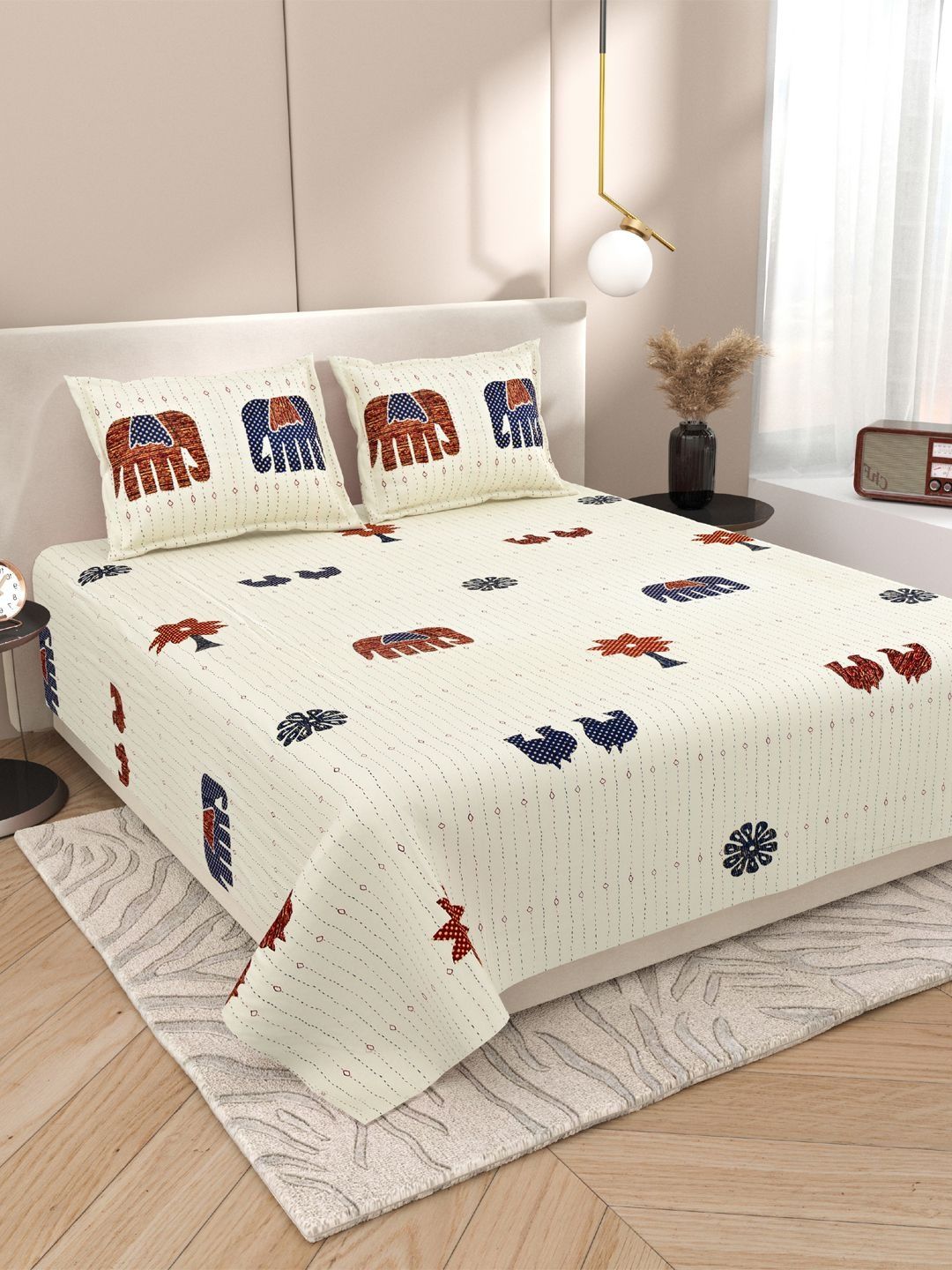 Sangria Sangria Orange Animal Soft Feel 120 TC King Superfine Bedsheets
